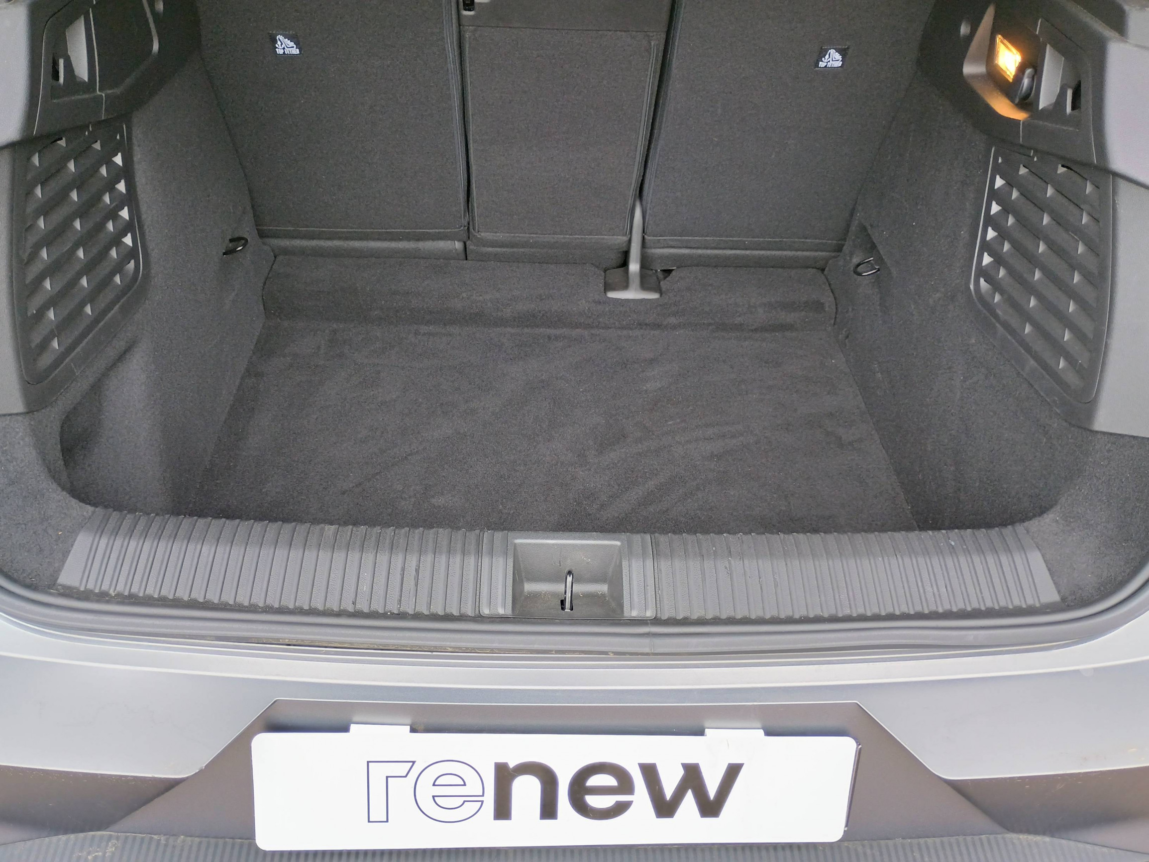 Vente en ligne Renault Scenic E-Tech Scenic E-Tech électrique 220 ch grande autonomie au prix de 40 990 €