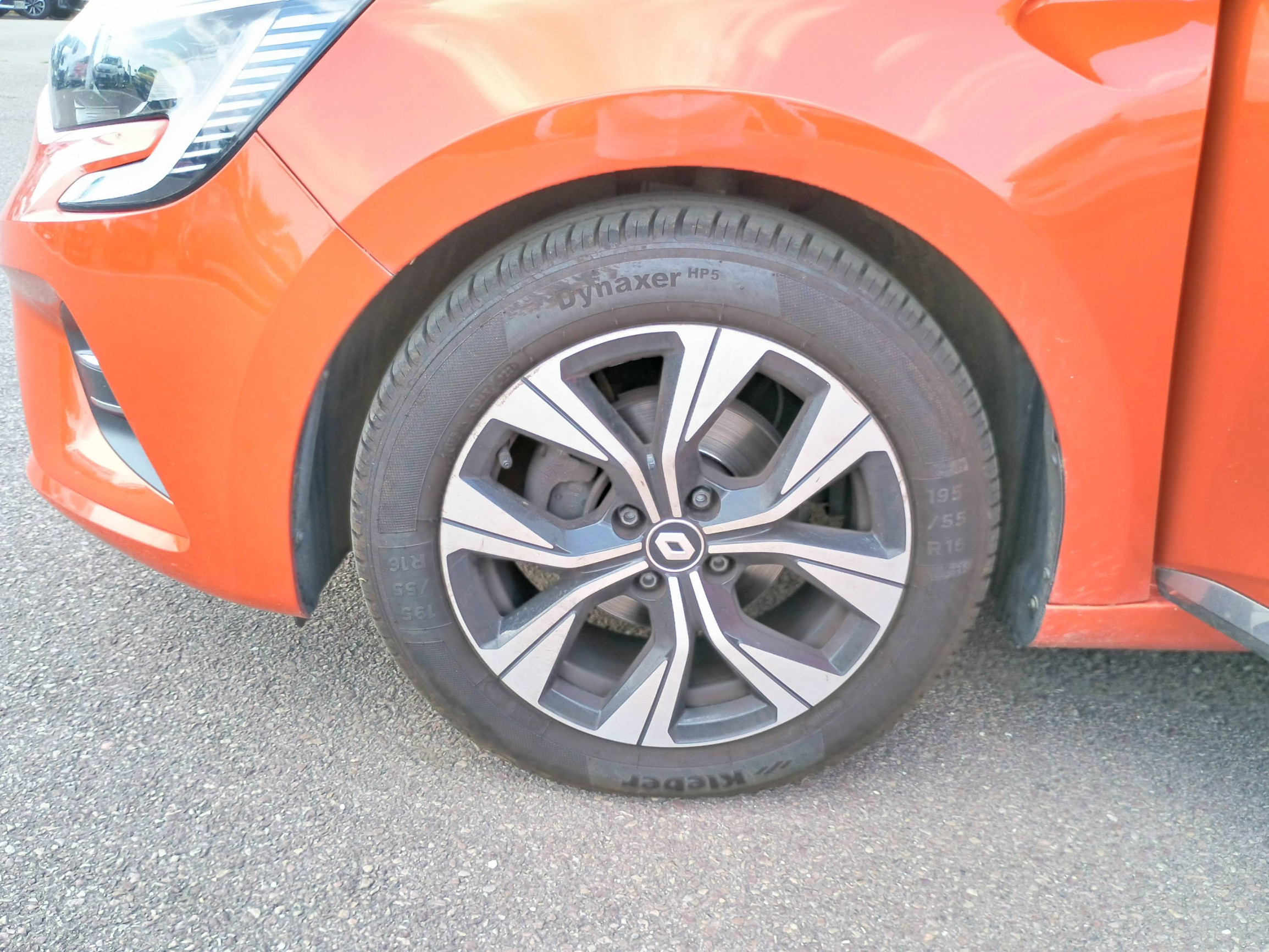 Vente en ligne Renault Clio 5 ECOLUTION SCE 65 CH au prix de 14 491 €