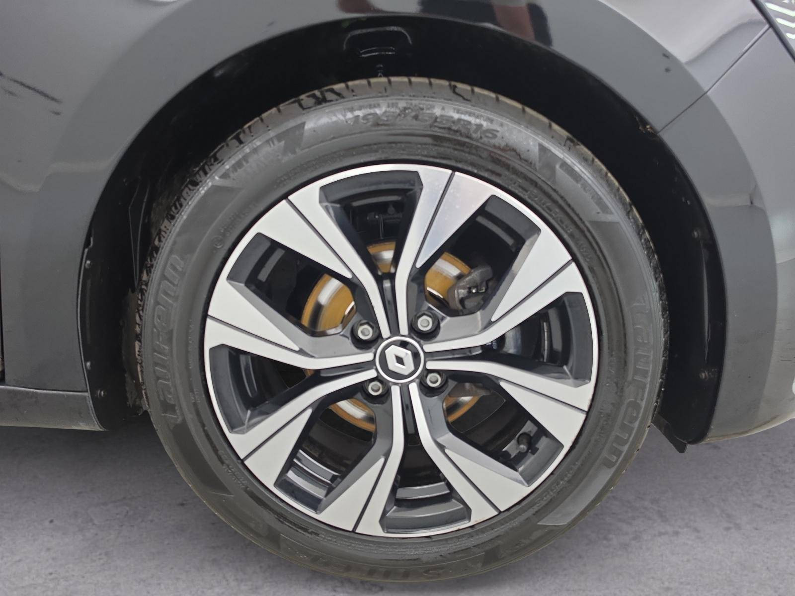 Vente en ligne Renault Clio 5 Clio TCe 90 au prix de 13 890 €