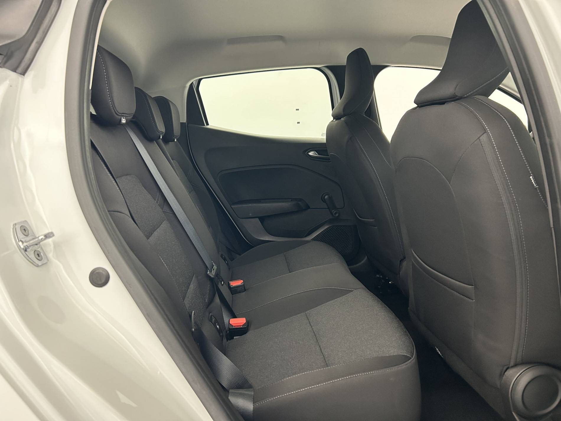 Vente en ligne Renault Clio 5 Clio Blue dCi 100 - 21N au prix de 13 890 €