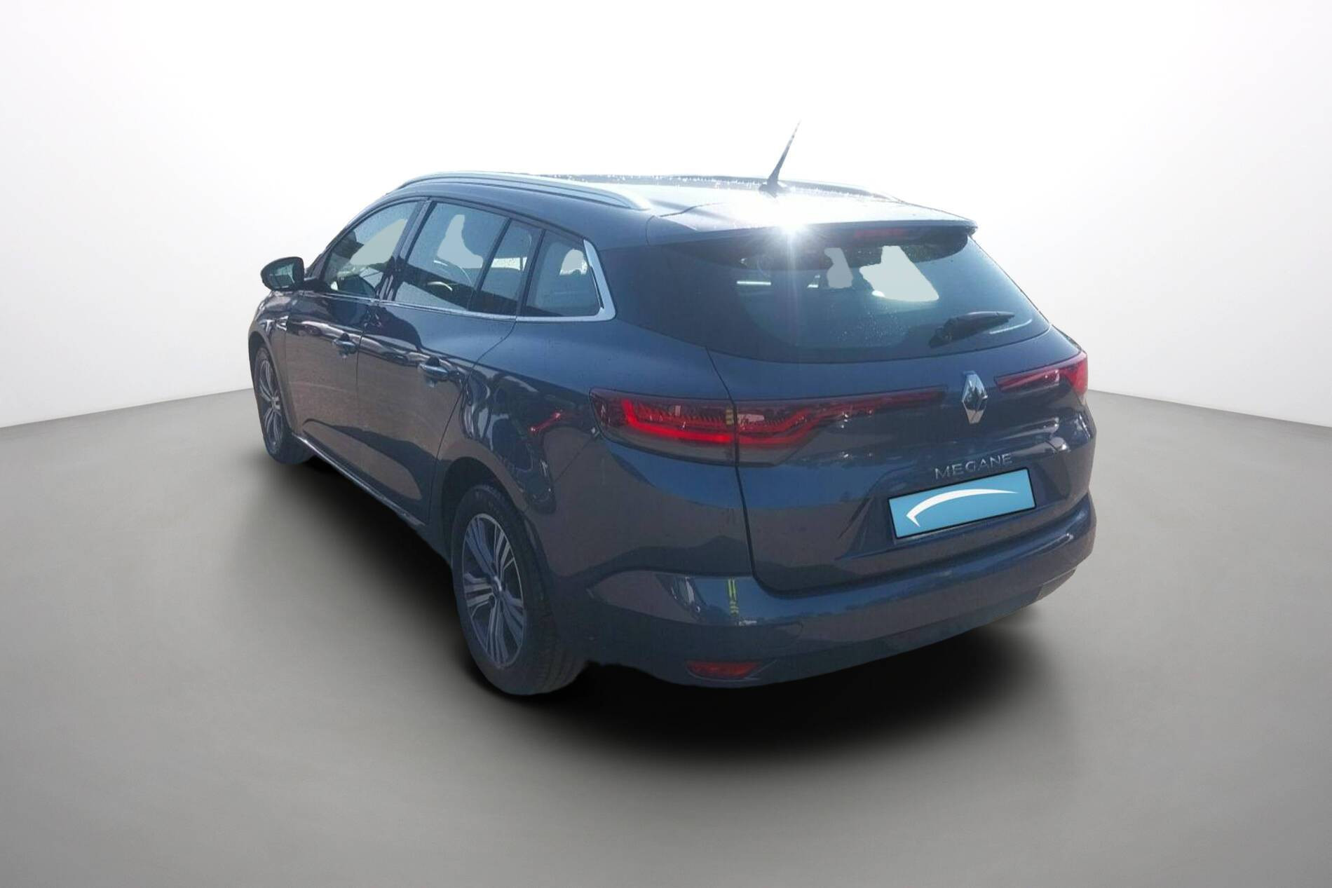 Vente en ligne Renault Megane 4 Estate  TCe 140 au prix de 15 490 €