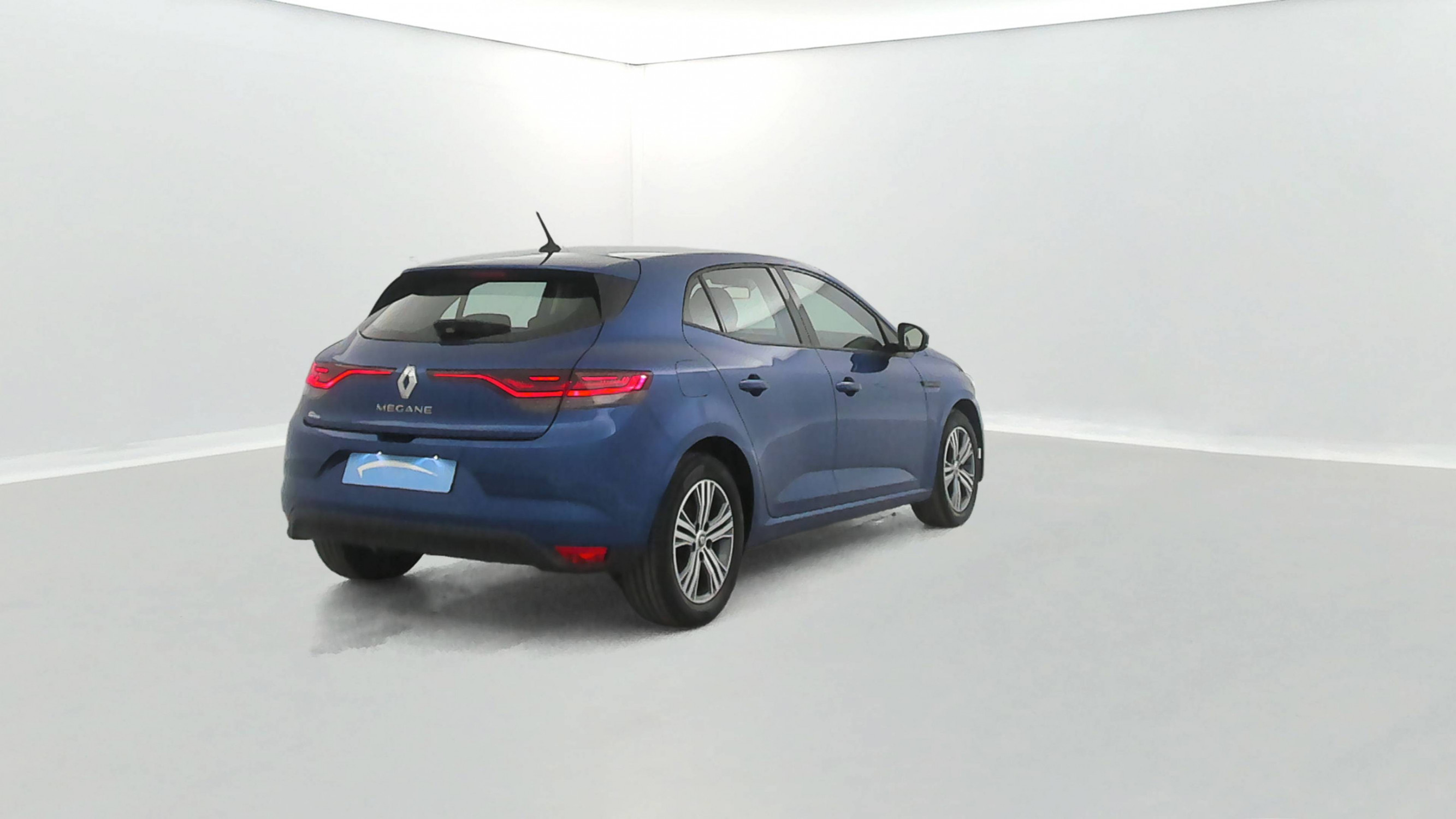 Vente en ligne Renault Megane 4  Blue dCi 115 au prix de 16 490 €