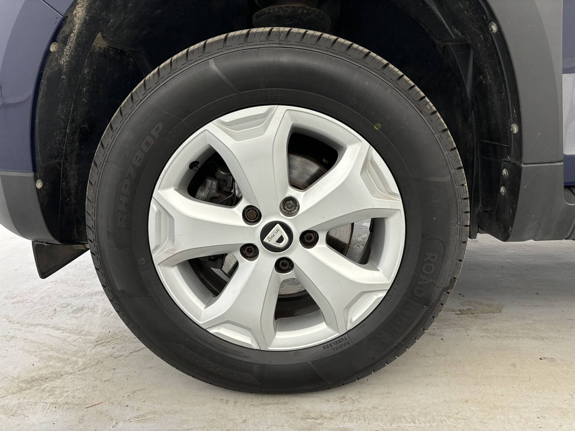 Vente en ligne Dacia Duster  Blue dCi 115 4x2 E6U au prix de 15 990 €