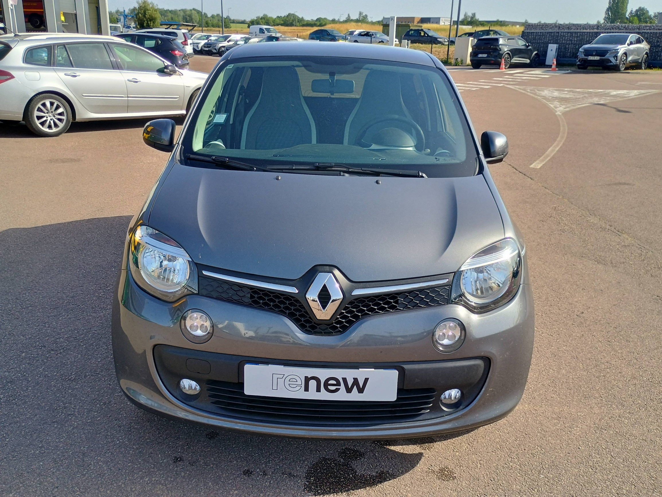 Vente en ligne Renault Twingo 3  0.9 TCe 90 Energy E6C au prix de 11 991 €