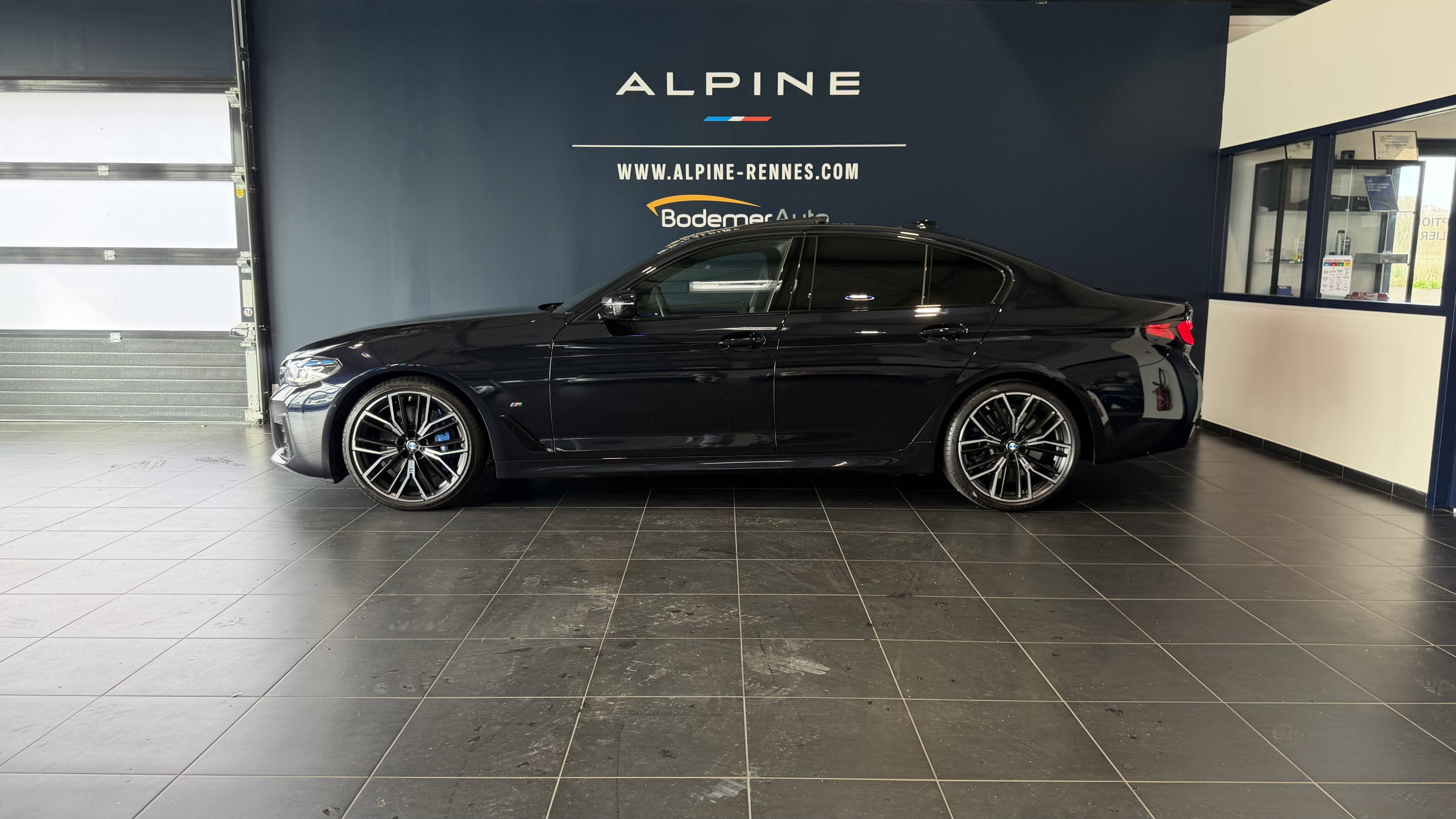Vente en ligne Bmw Série 5 540d TwinPower Turbo xDrive 340 ch BVA8 au prix de 51 990 €