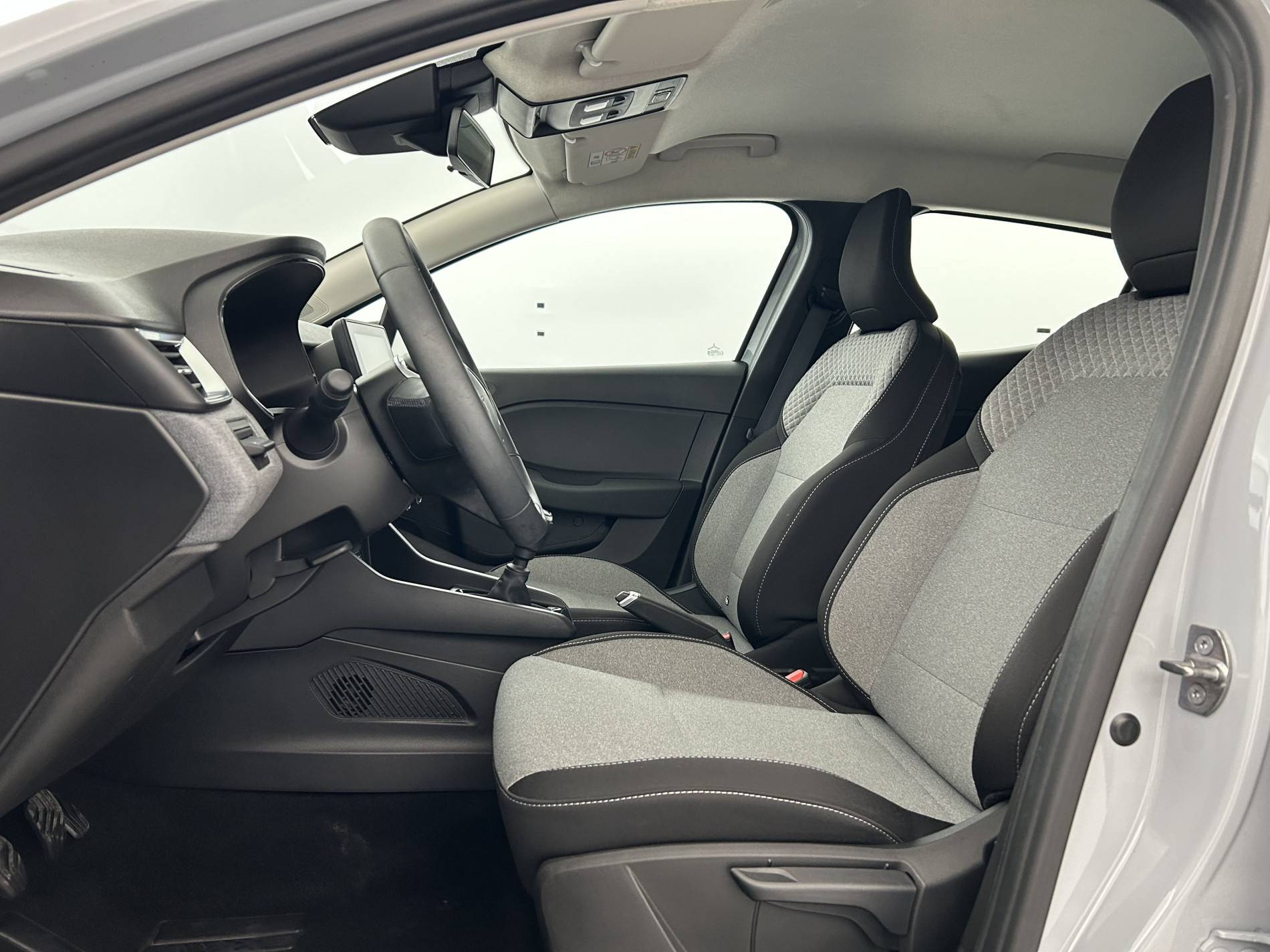 Vente en ligne Renault Clio 5 Clio TCe 90 au prix de 15 450 €