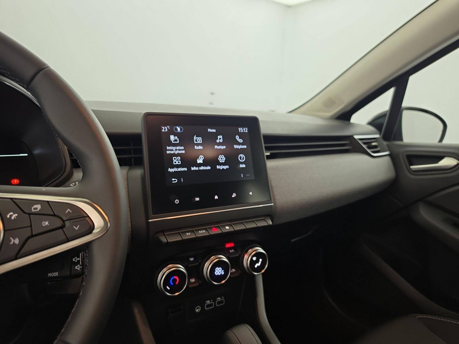 Vente en ligne Renault Clio 5 Clio E-Tech full hybrid 145 ch GSR2 au prix de 19 990 €