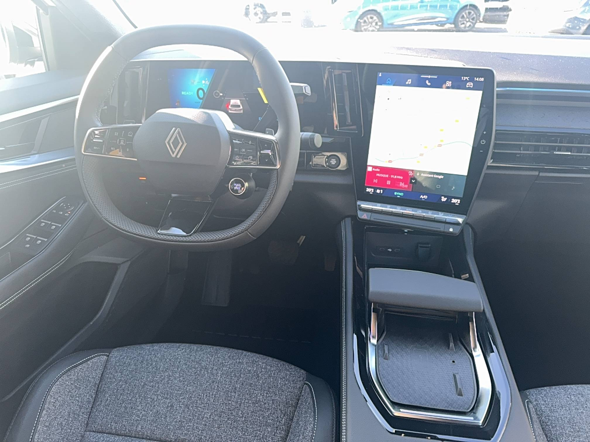Vente en ligne Renault Rafale  E-Tech full hybrid 200ch au prix de 41 690 €