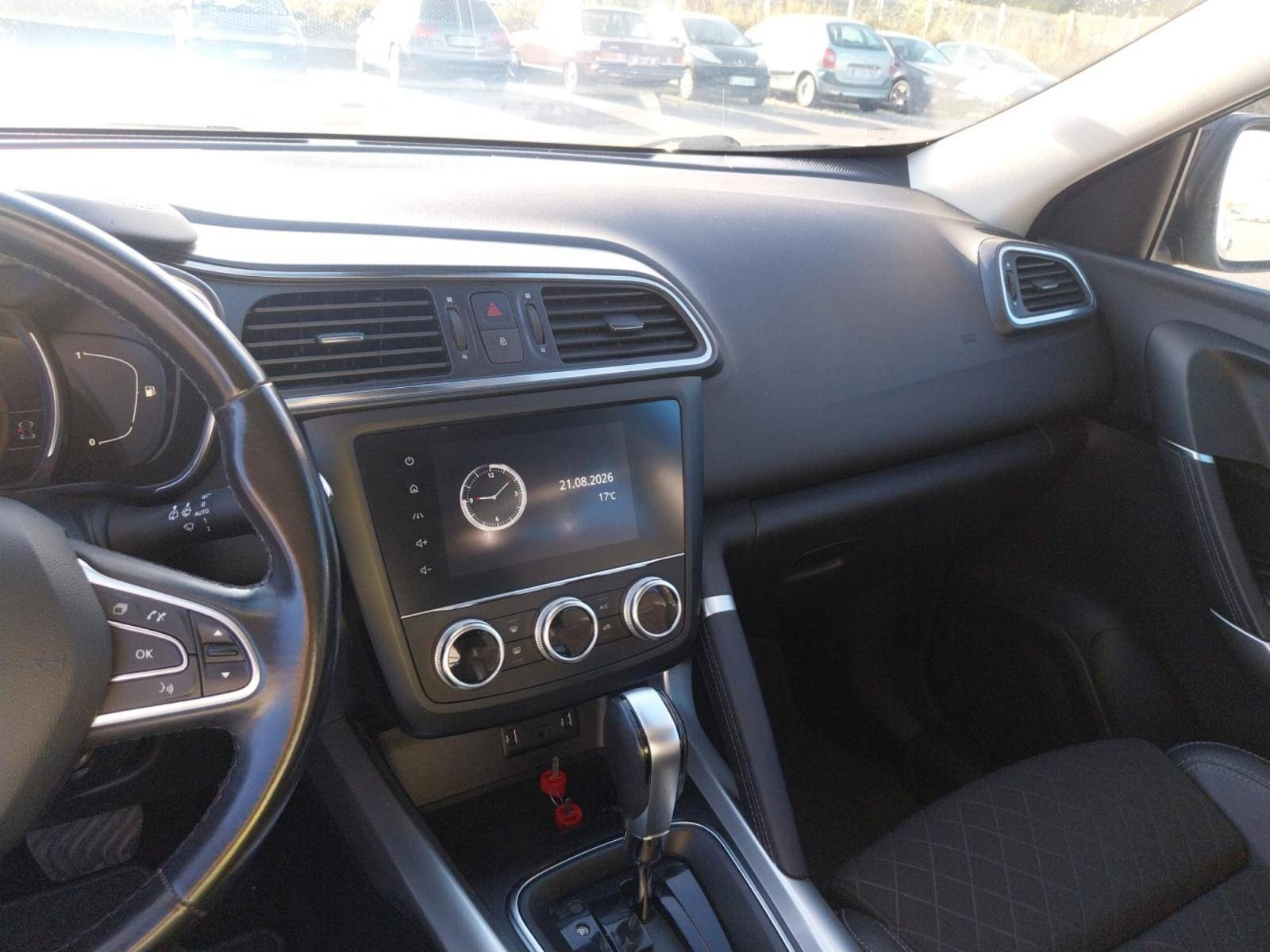 Vente en ligne Renault Kadjar  Blue dCi 115 EDC au prix de 16 600 €