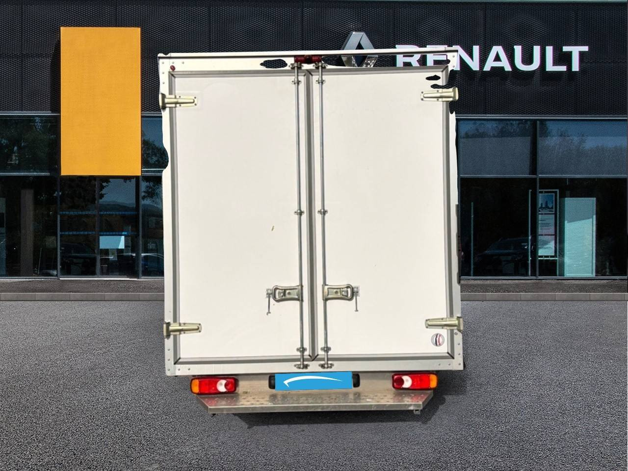 Vente en ligne Renault Master 3 Châssis Cabine MASTER PHC TRAC F3500 L3H1 BLUE DCI 145 EURO VI au prix de 29 990 €