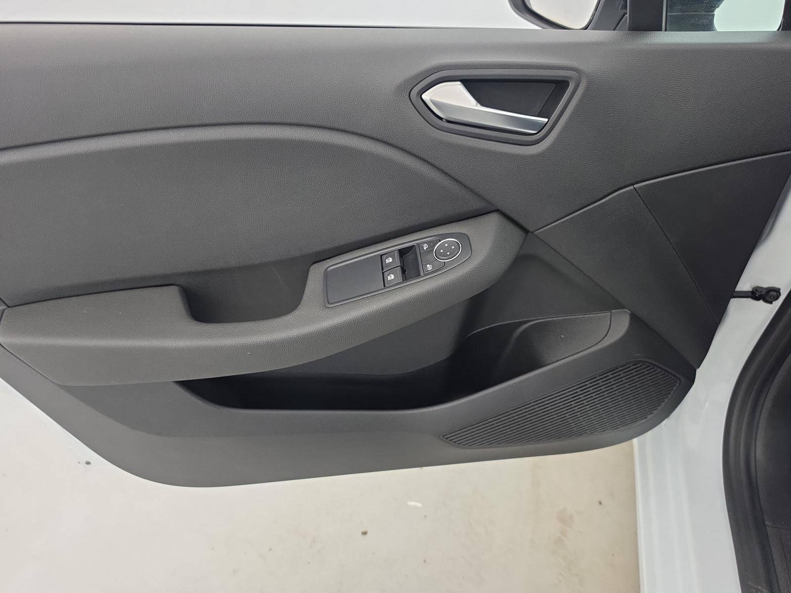 Vente en ligne Renault Clio 5 Clio TCe 90 au prix de 13 990 €