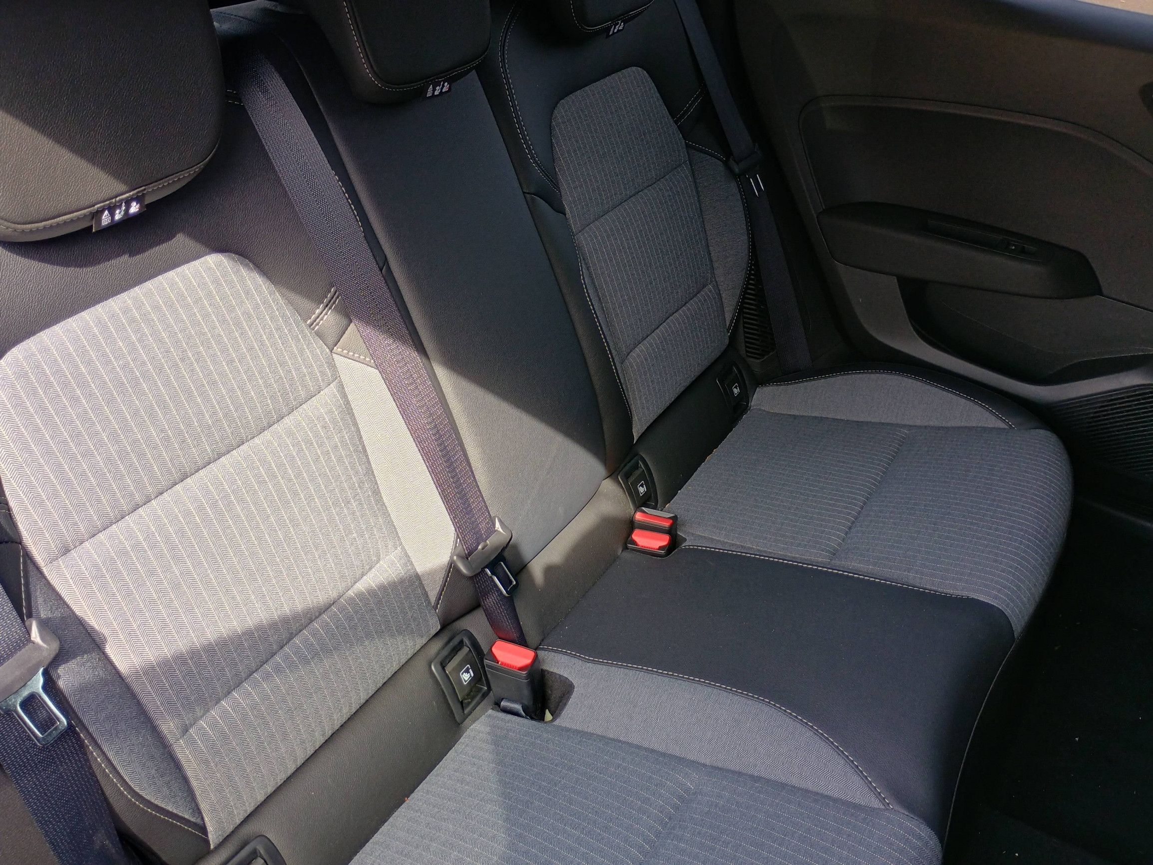 Vente en ligne Renault Clio 5 Clio E-Tech full hybrid 145 ch GSR2 au prix de 23 590 €