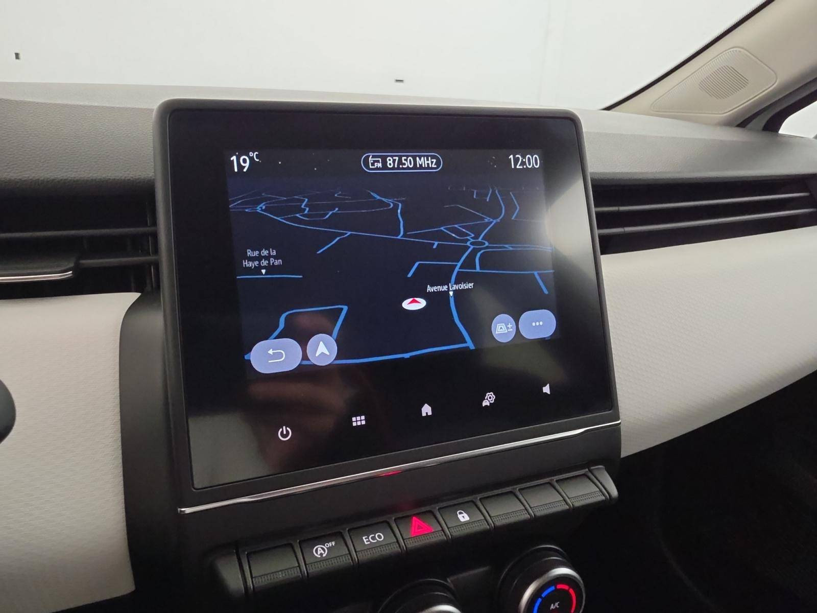 Vente en ligne Renault Clio 5 Clio TCe 90 au prix de 13 999 €
