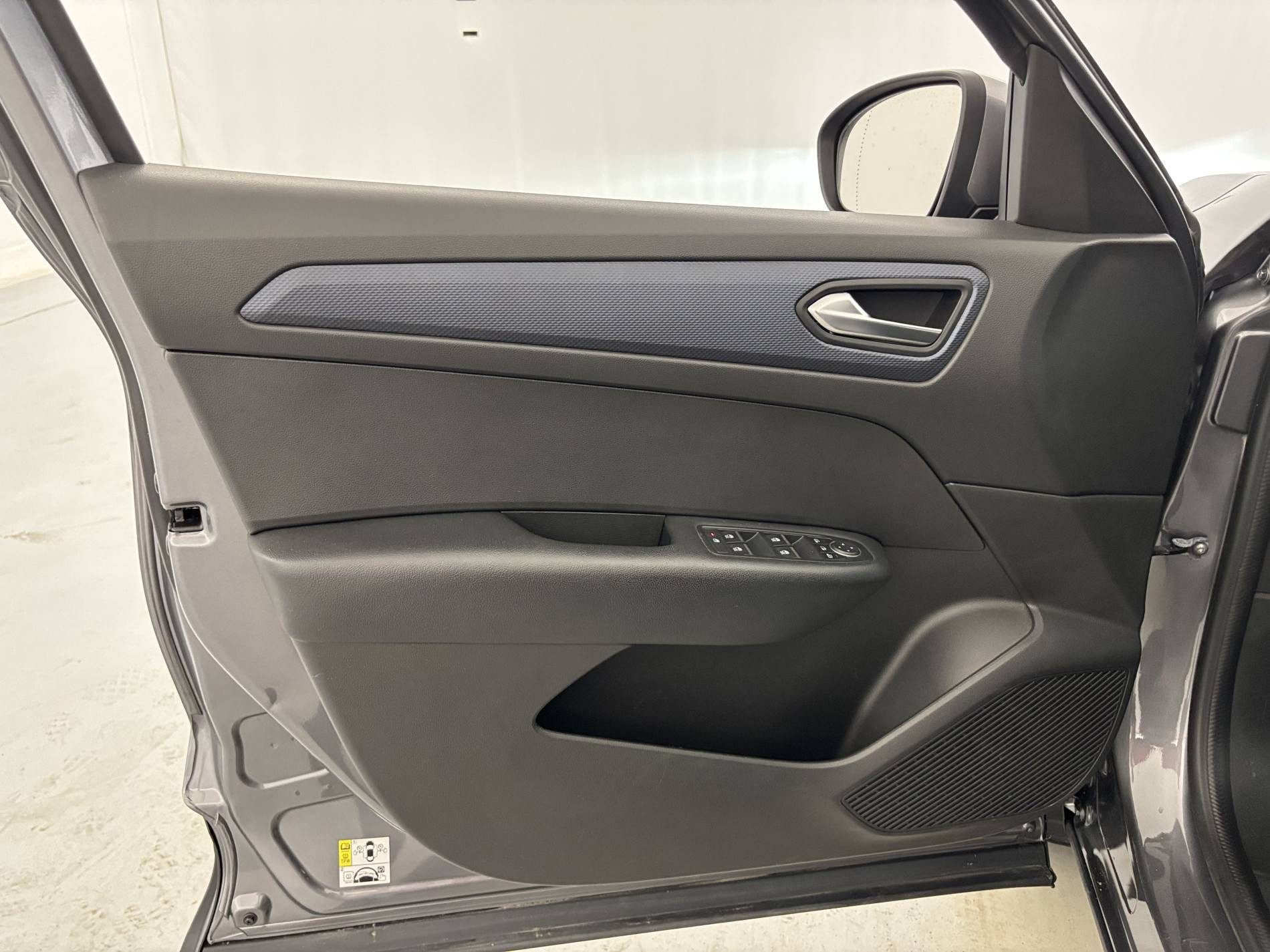 Vente en ligne Renault Arkana  E-Tech 145 au prix de 18 390 €