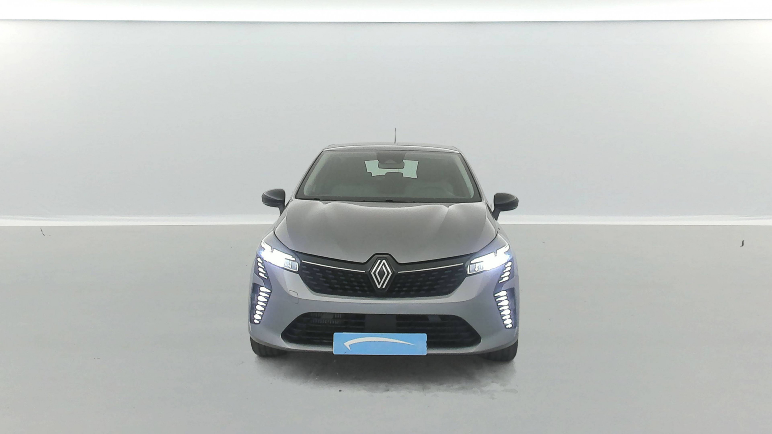 Vente en ligne Renault Clio 5 Clio TCe 90 au prix de 15 990 €