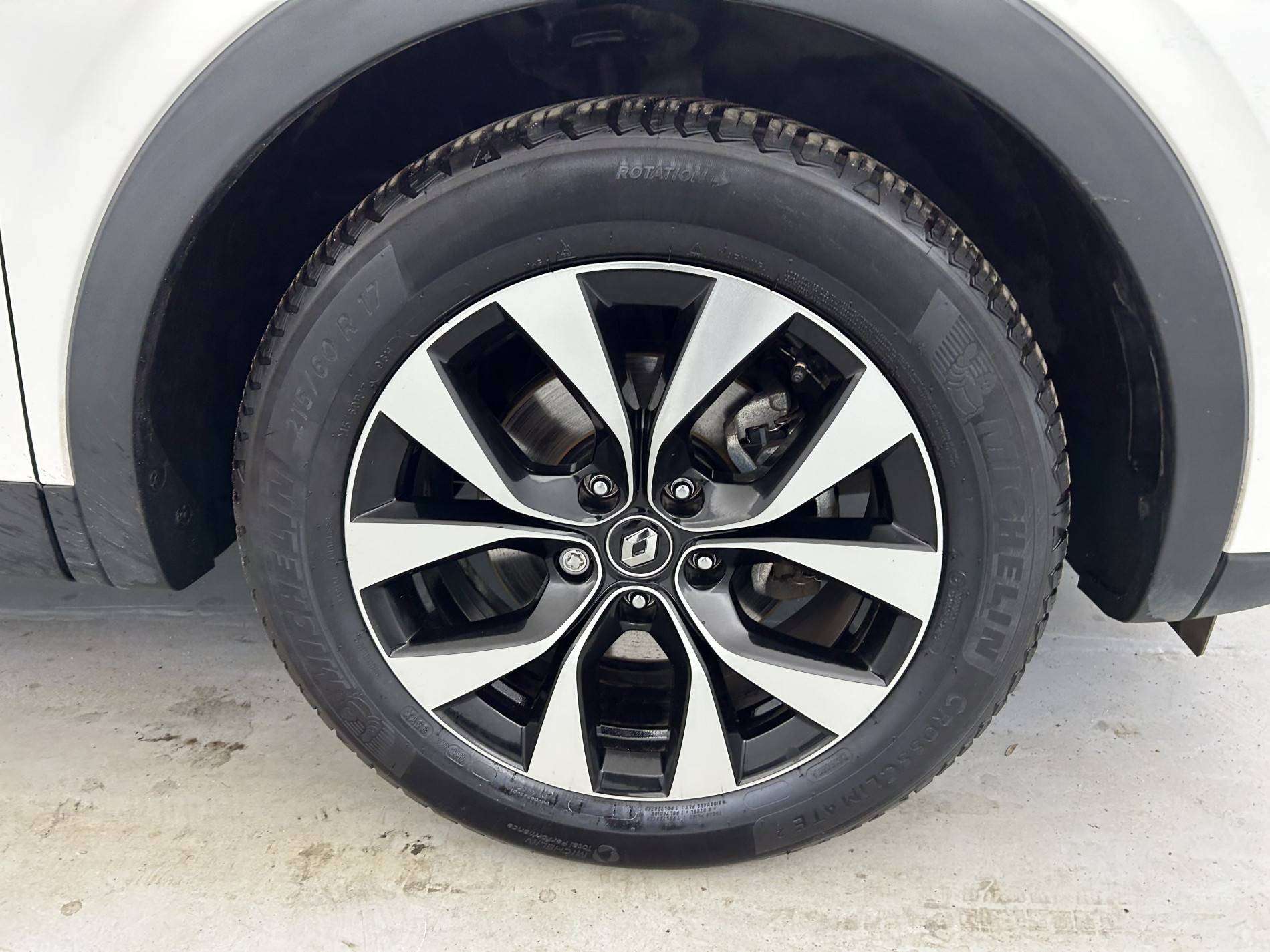 Vente en ligne Renault Arkana  E-Tech hybride 145 - 22 au prix de 20 990 €