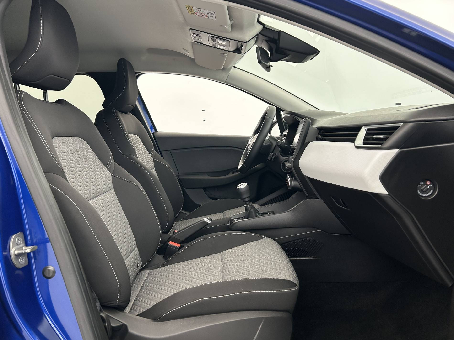 Vente en ligne Renault Clio 5 Clio TCe 90 au prix de 13 950 €