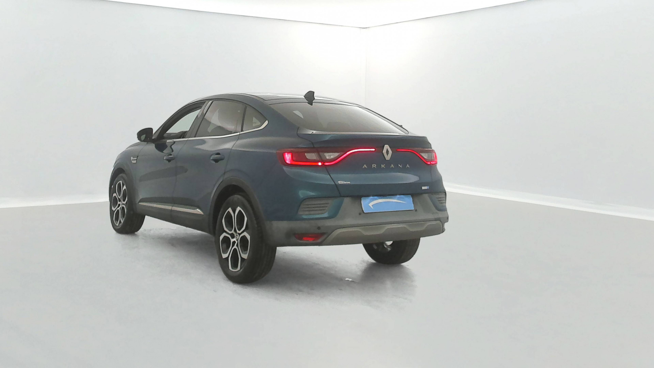 Vente en ligne Renault Arkana  E-Tech 145 - 21B au prix de 20 990 €