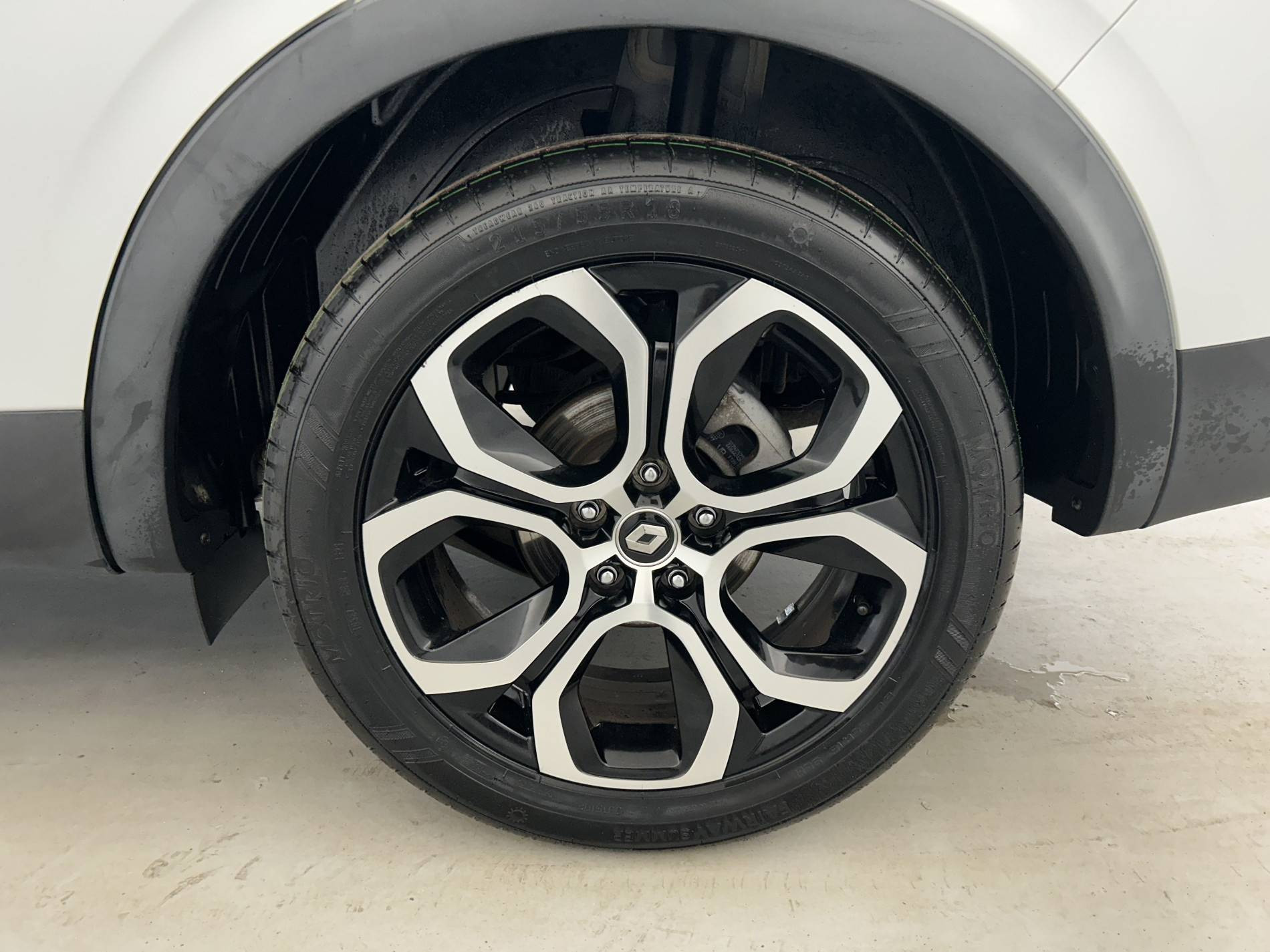 Vente en ligne Renault Arkana  E-Tech 145 - 21B au prix de 19 490 €