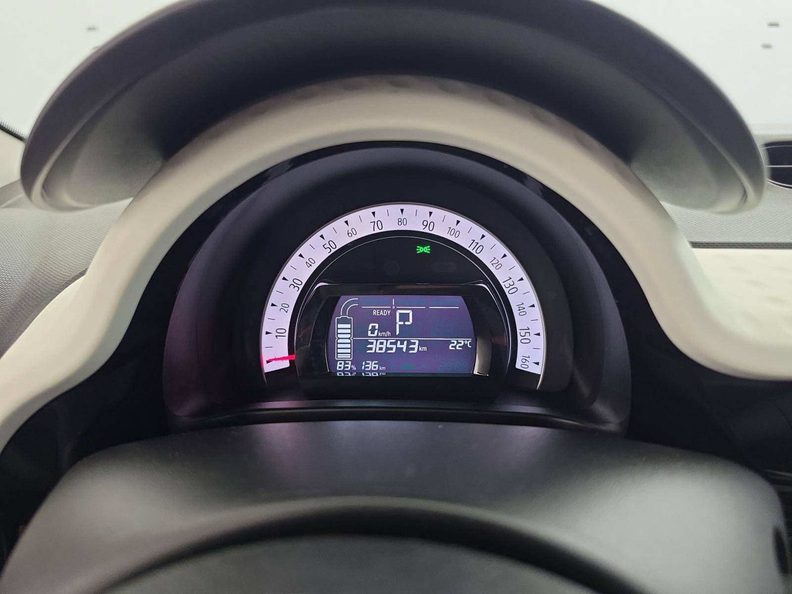 Vente en ligne Renault Twingo Electrique Twingo III E-Tech au prix de 12 990 €
