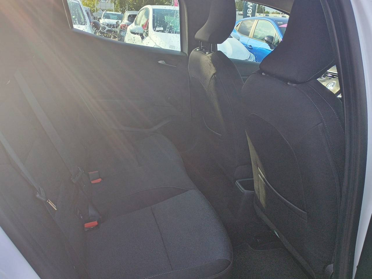 Vente en ligne Renault Clio 5 Clio SCe 65 - 21N au prix de 12 490 €