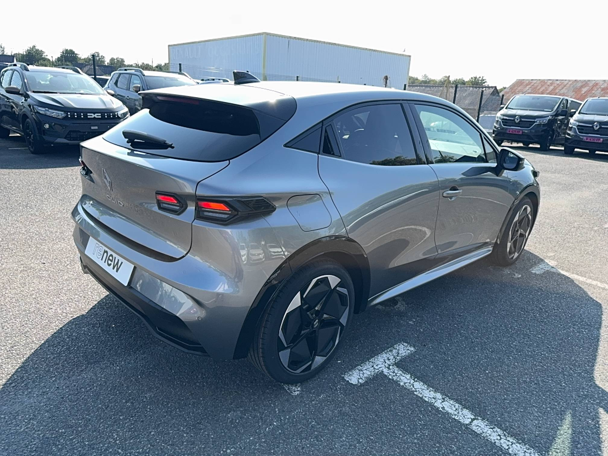 Vente en ligne Renault Clio 6 Clio TCe 115 ch au prix de 25 200 €