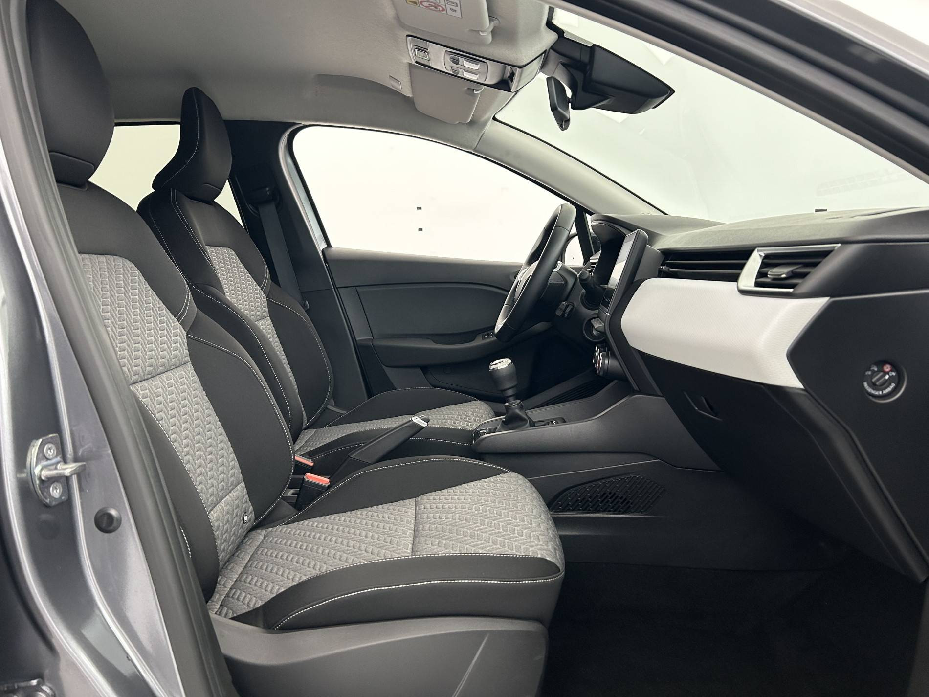 Vente en ligne Renault Clio 5 Clio TCe 90 au prix de 14 790 €
