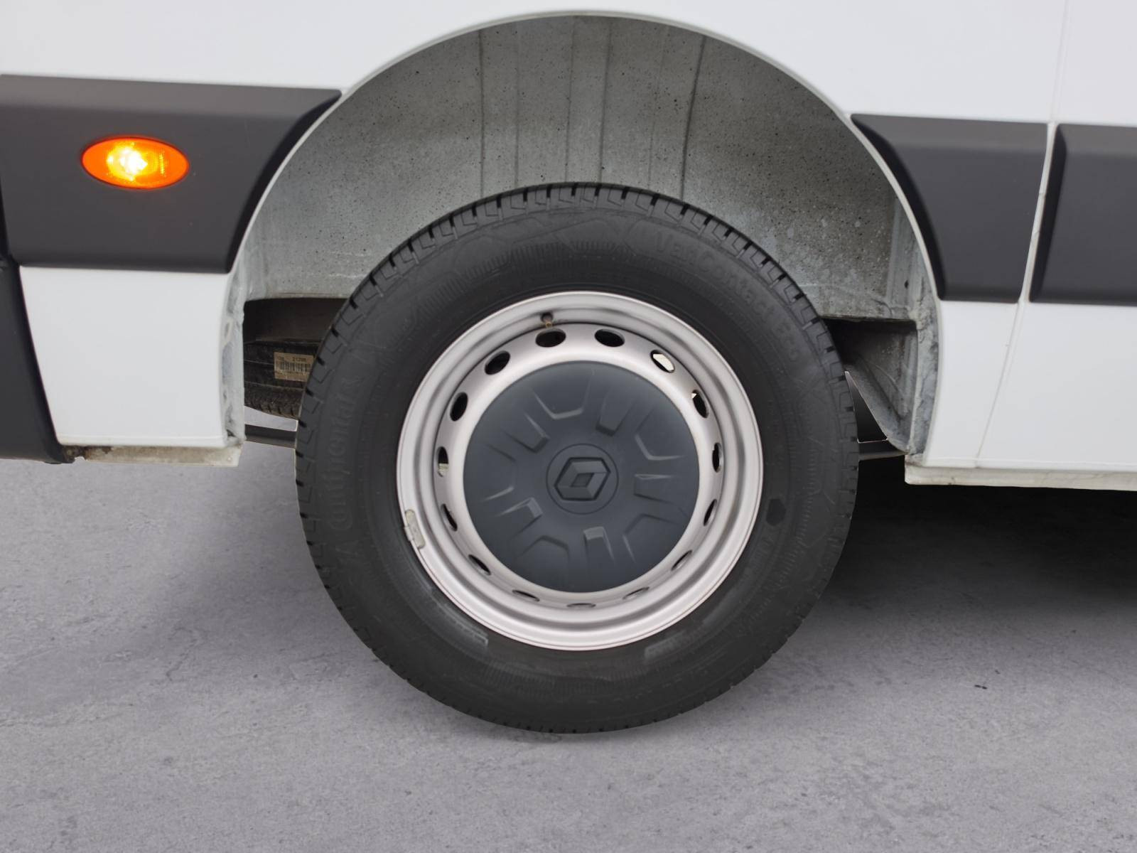 Vente en ligne Renault Master Fourgon MASTER FGN TRAC F3500 L3H3 BLUE DCI 135 au prix de 26 490 €