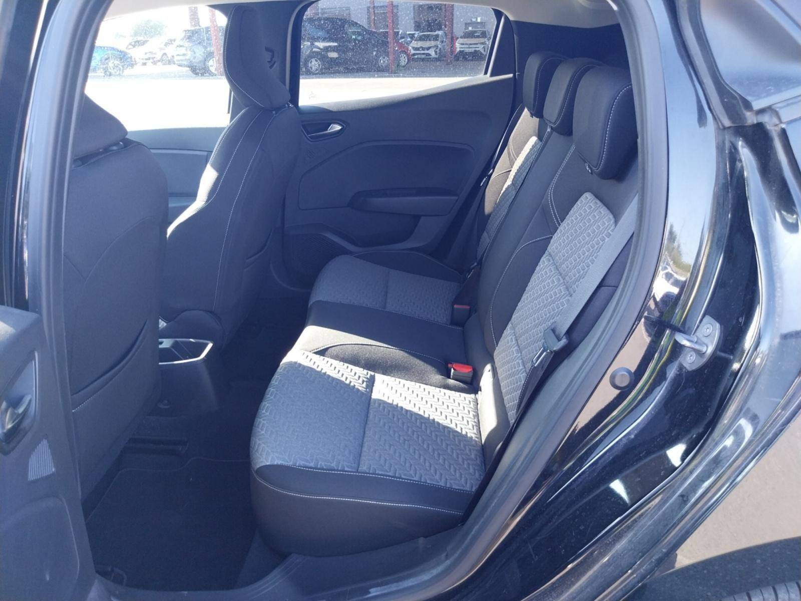 Vente en ligne Renault Clio 5 Clio TCe 100 GPL au prix de 14 590 €
