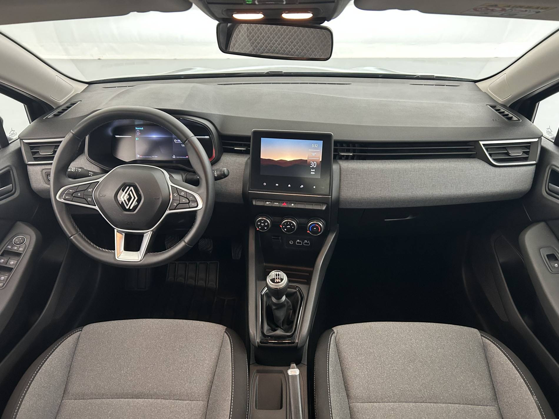 Vente en ligne Renault Clio 5 Clio TCe 90 ch GSR2 au prix de 15 490 €