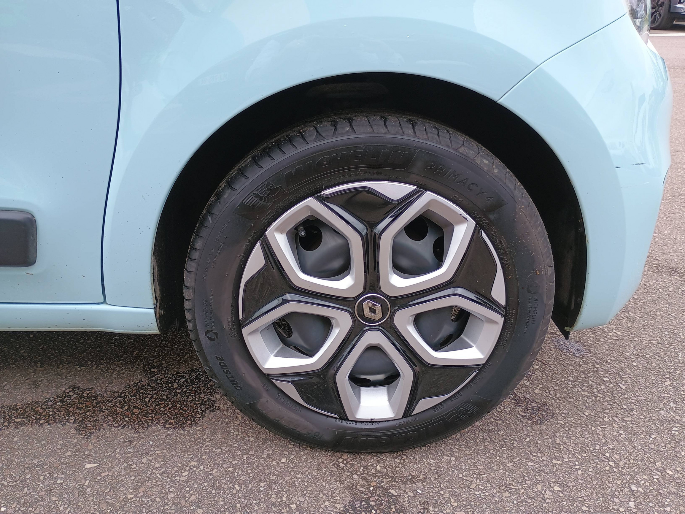 Vente en ligne Renault Twingo 3  SCe 65 au prix de 11 991 €