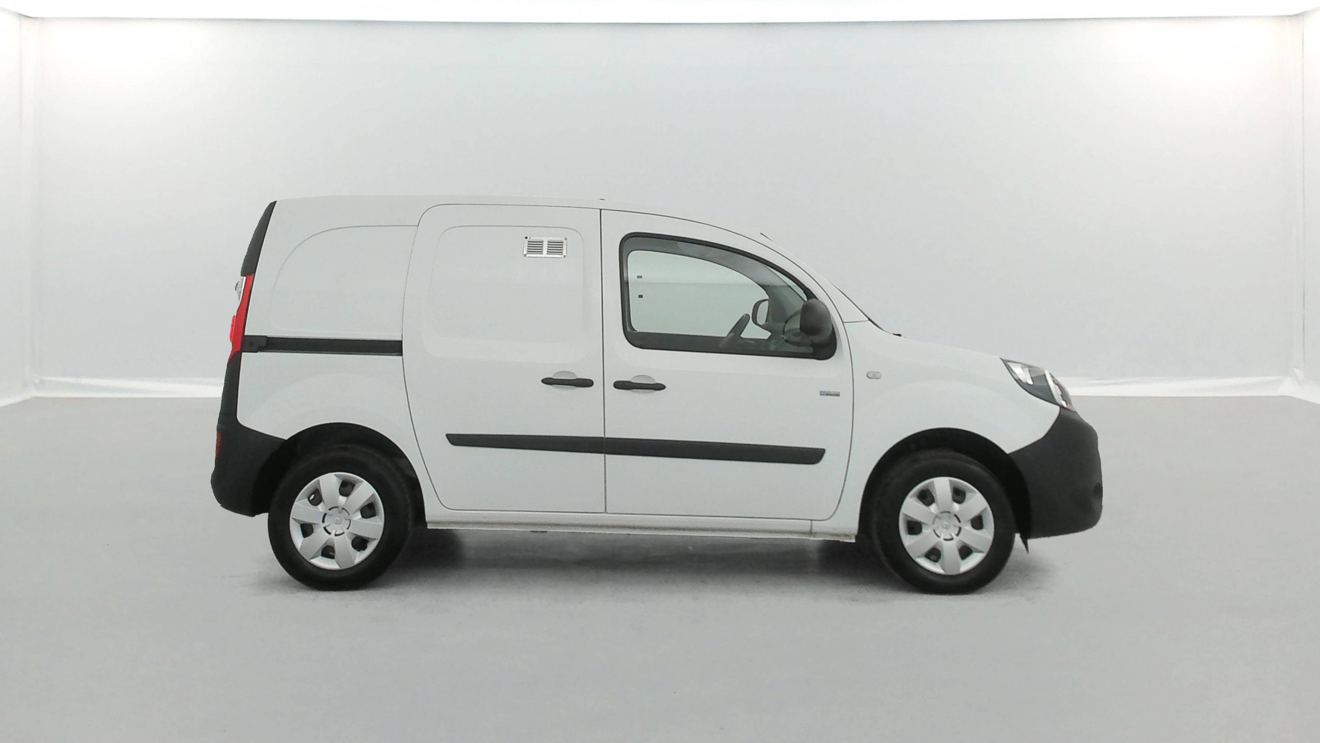 Vente en ligne Renault Kangoo Electrique  ACHAT INTEGRAL au prix de 10 990 €