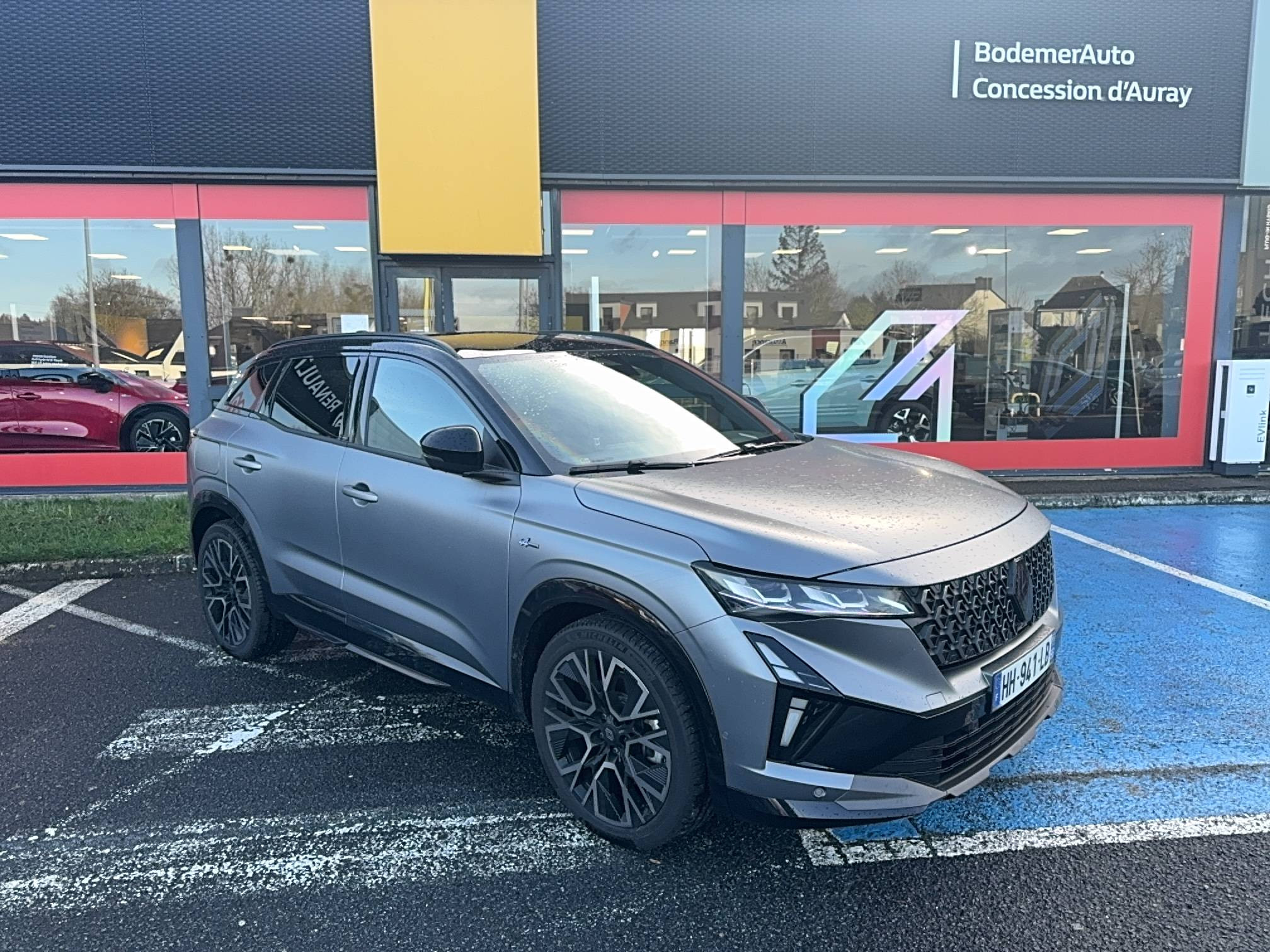 Renault Austral  full hybrid E-Tech 200 ch occasion de 2025 en vente à Auray