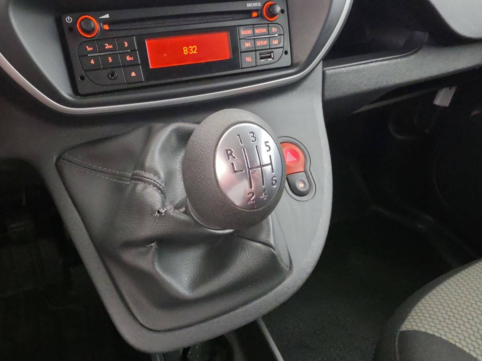 Vente en ligne Renault Kangoo Express  BLUE DCI 80 au prix de 10 490 €
