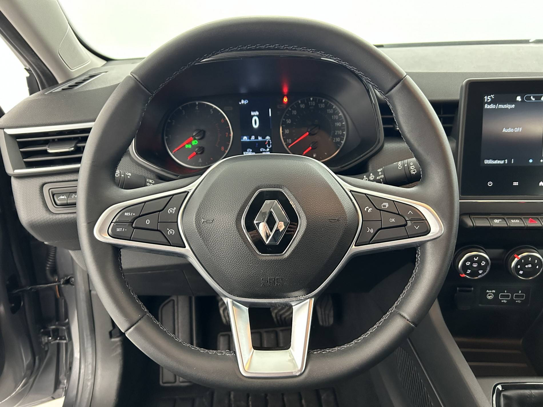 Vente en ligne Renault Clio 5 Clio TCe 90 au prix de 14 500 €