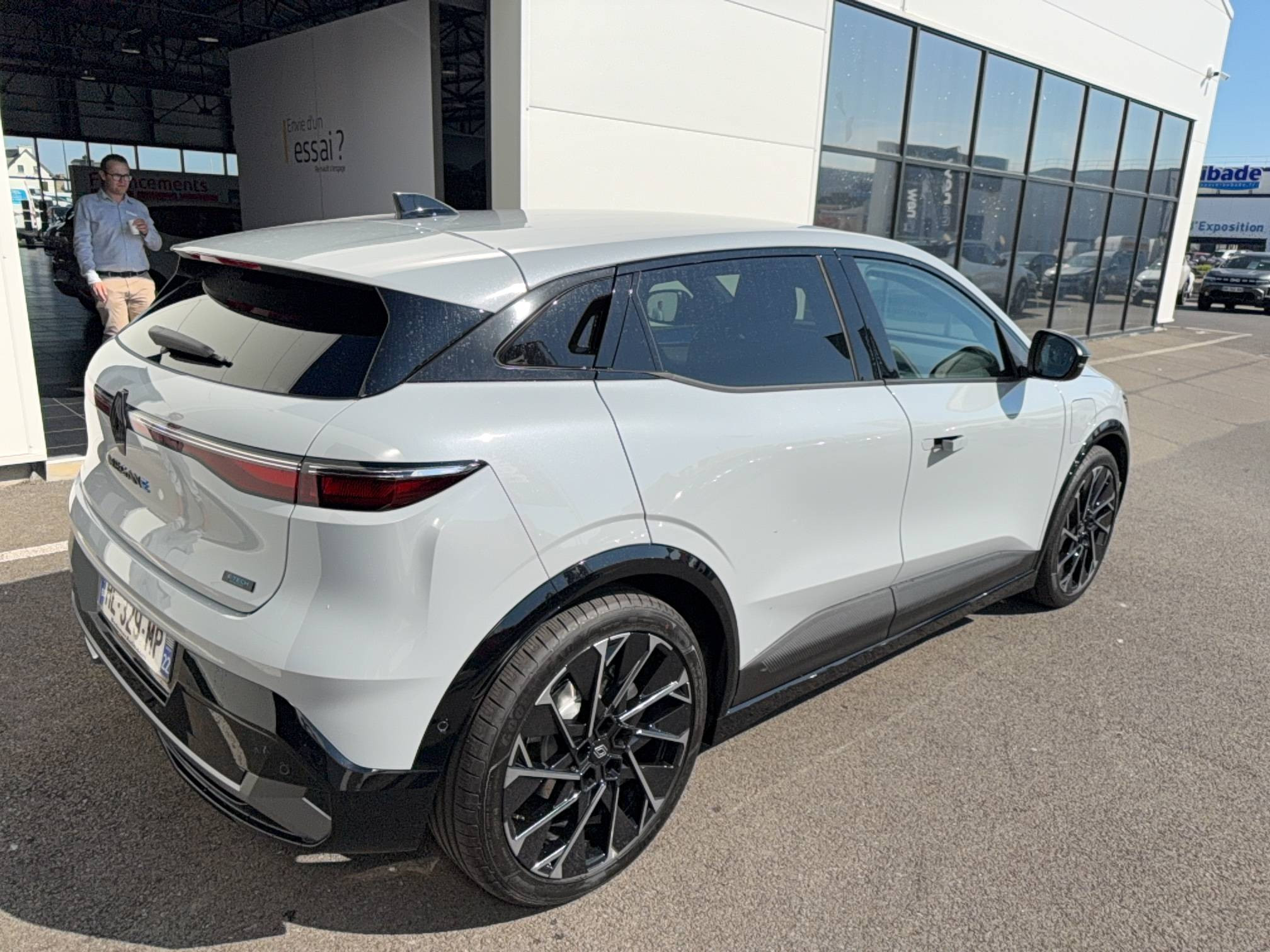 Vente en ligne Renault Megane E-Tech  220 ch autonomie confort au prix de 33 390 €