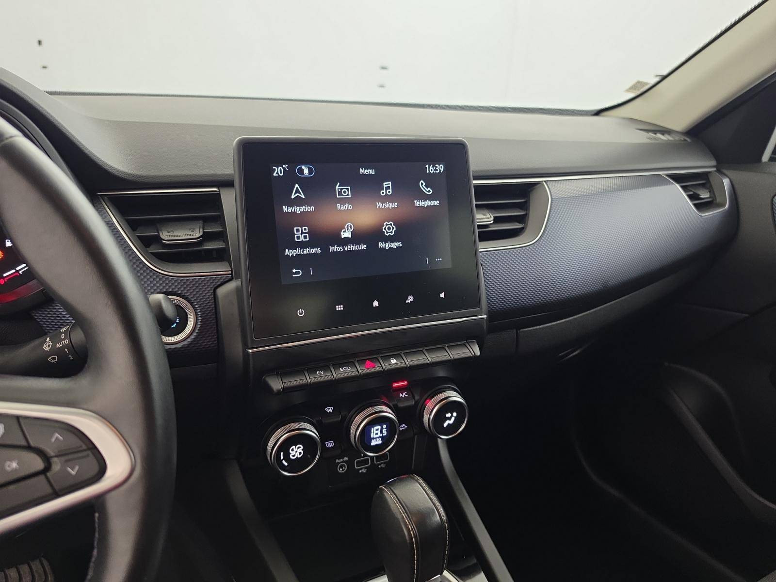 Vente en ligne Renault Arkana  E-Tech hybride 145 - 22 au prix de 19 490 €