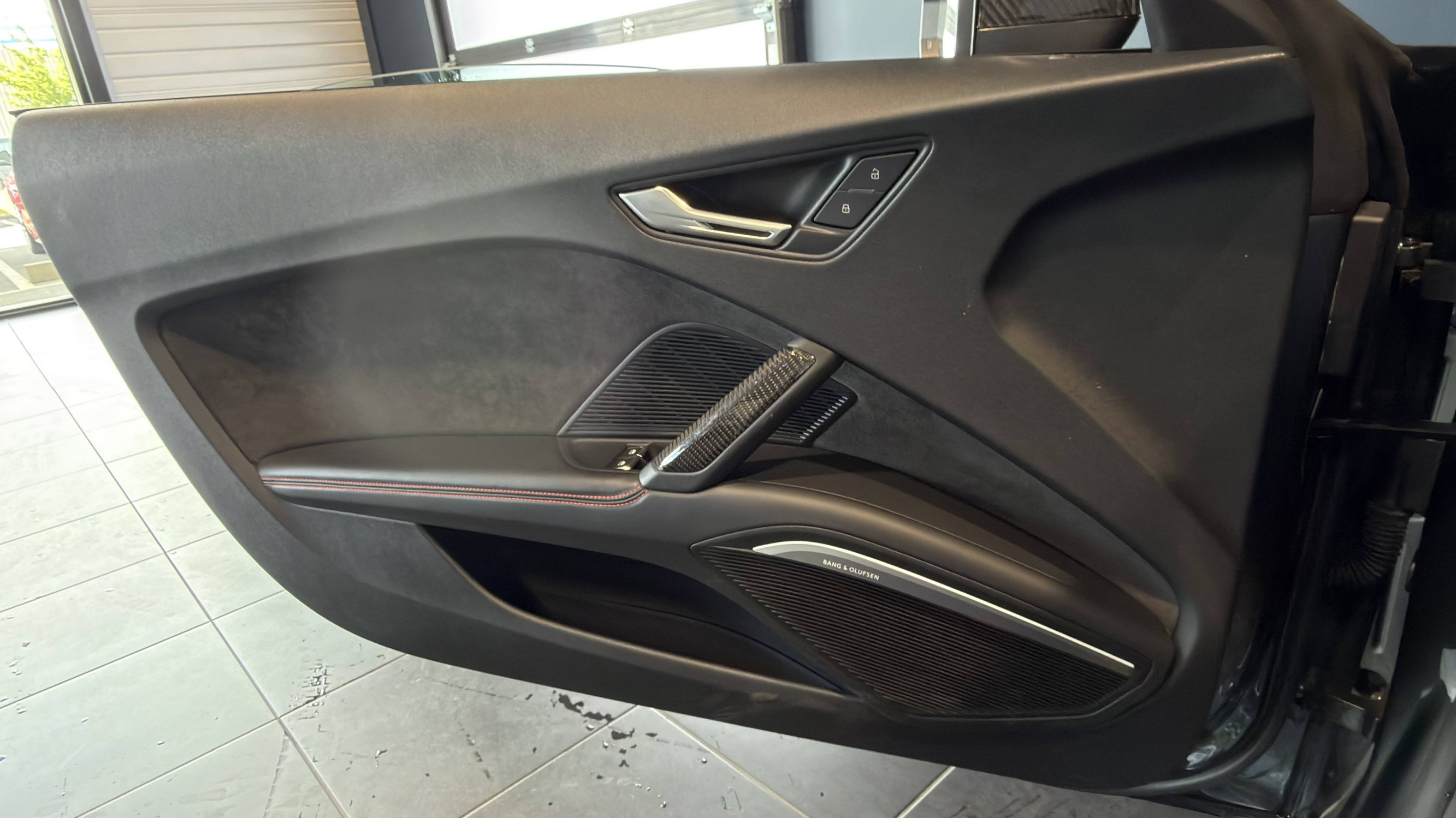 Vente en ligne Audi TTRS Roadster  2.5 TFSI 400 S tronic 7 Quattro au prix de 66 990 €