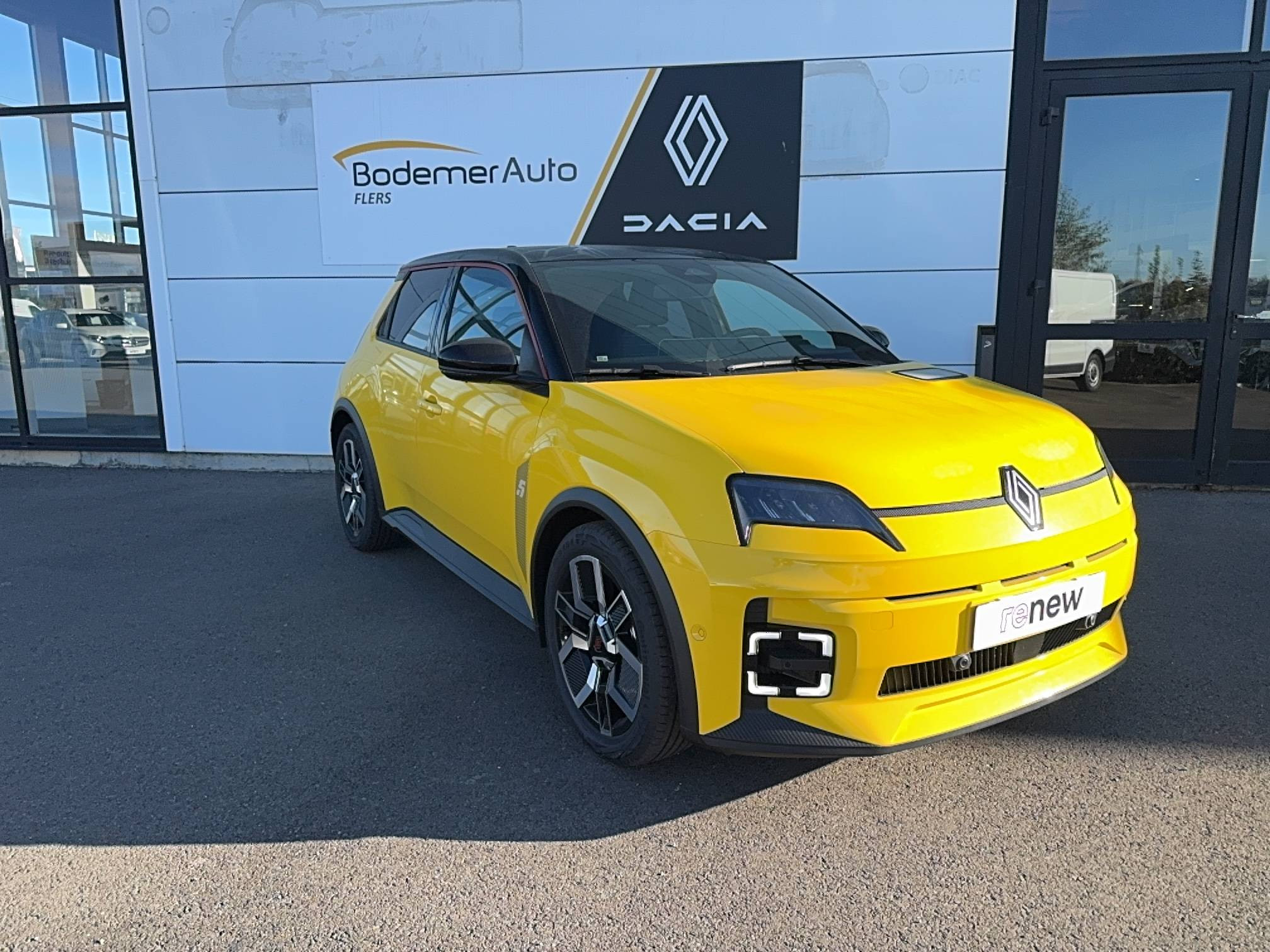 Vente en ligne Renault R5 E-Tech  150 ch autonomie confort au prix de 36 240 €