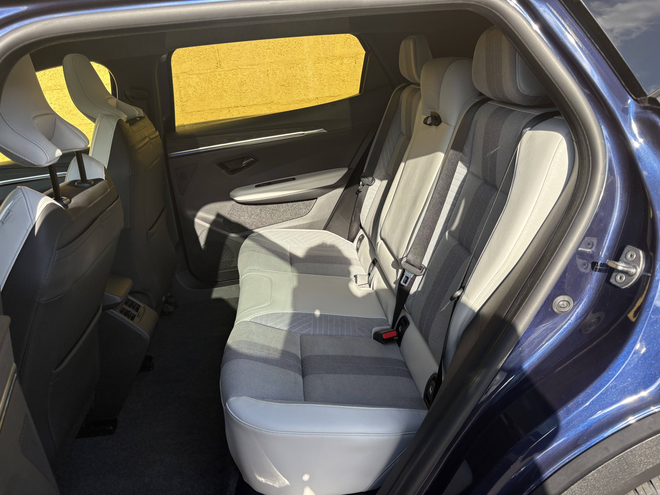 Vente en ligne Renault Scenic E-Tech Scenic E-Tech électrique 220 ch grande autonomie au prix de 40 990 €
