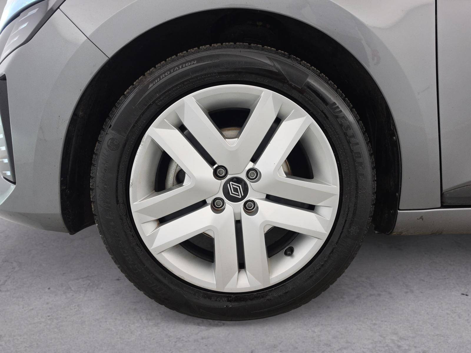Vente en ligne Renault Clio 5 Clio Blue dCi 100 ch GSR2 au prix de 15 990 €