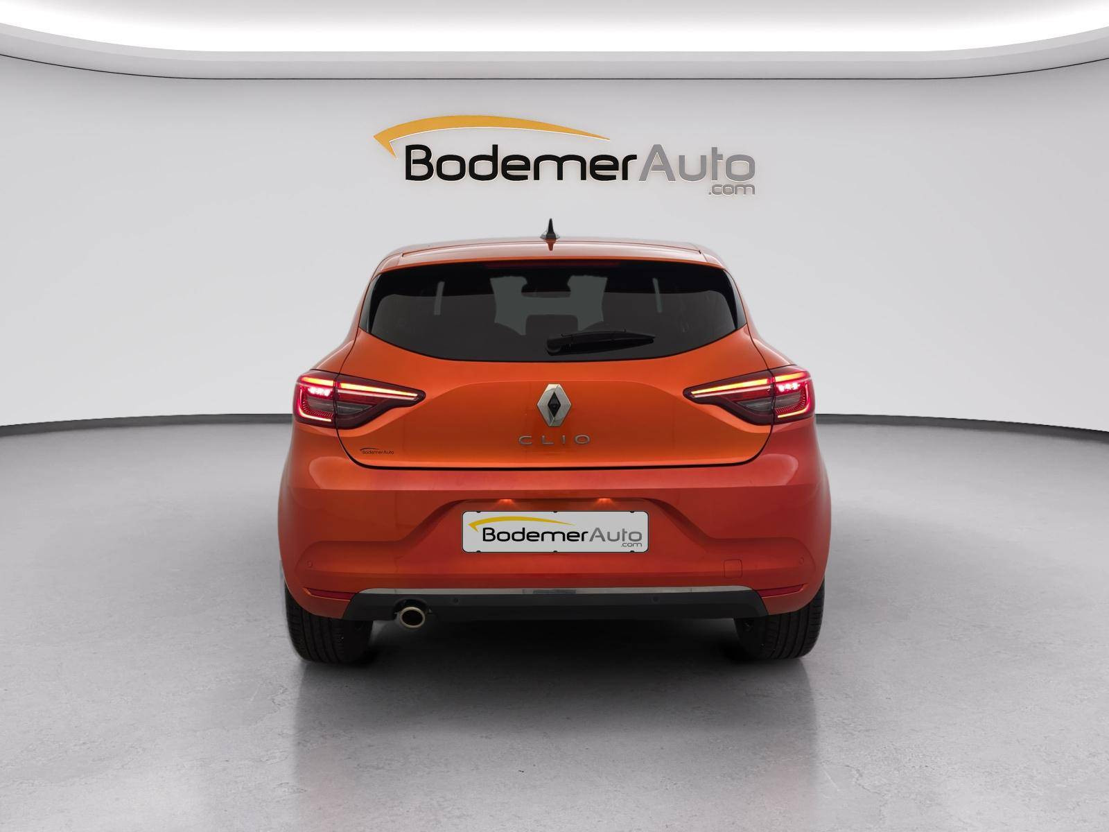 Vente en ligne Renault Clio 5 Clio TCe 90 au prix de 15 290 €