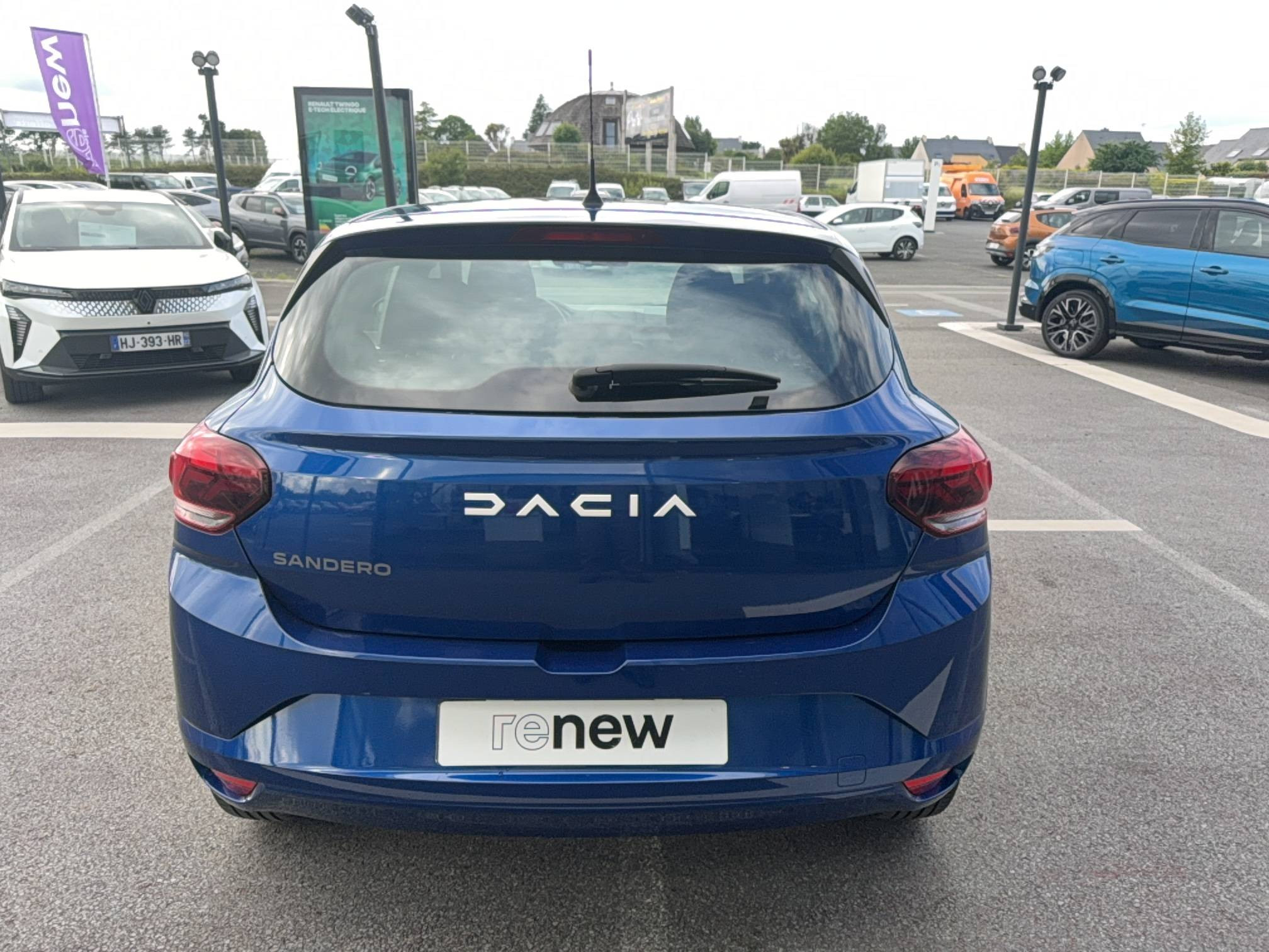 Vente en ligne Dacia Sandero  ECO-G 100 au prix de 11 490 €