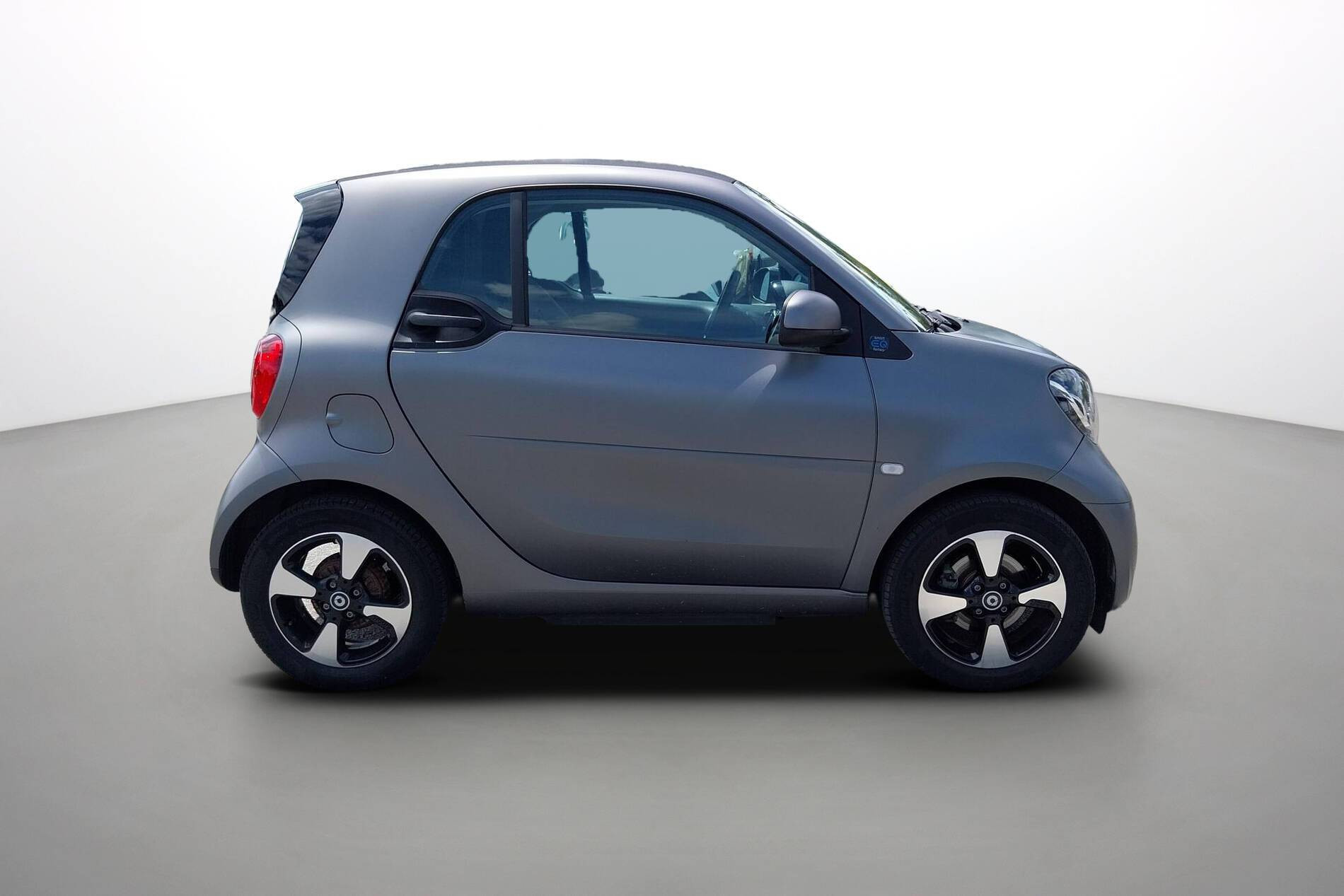 Vente en ligne Smart ForTwo Coupe Fortwo Coupé 82 ch au prix de 14 970 €
