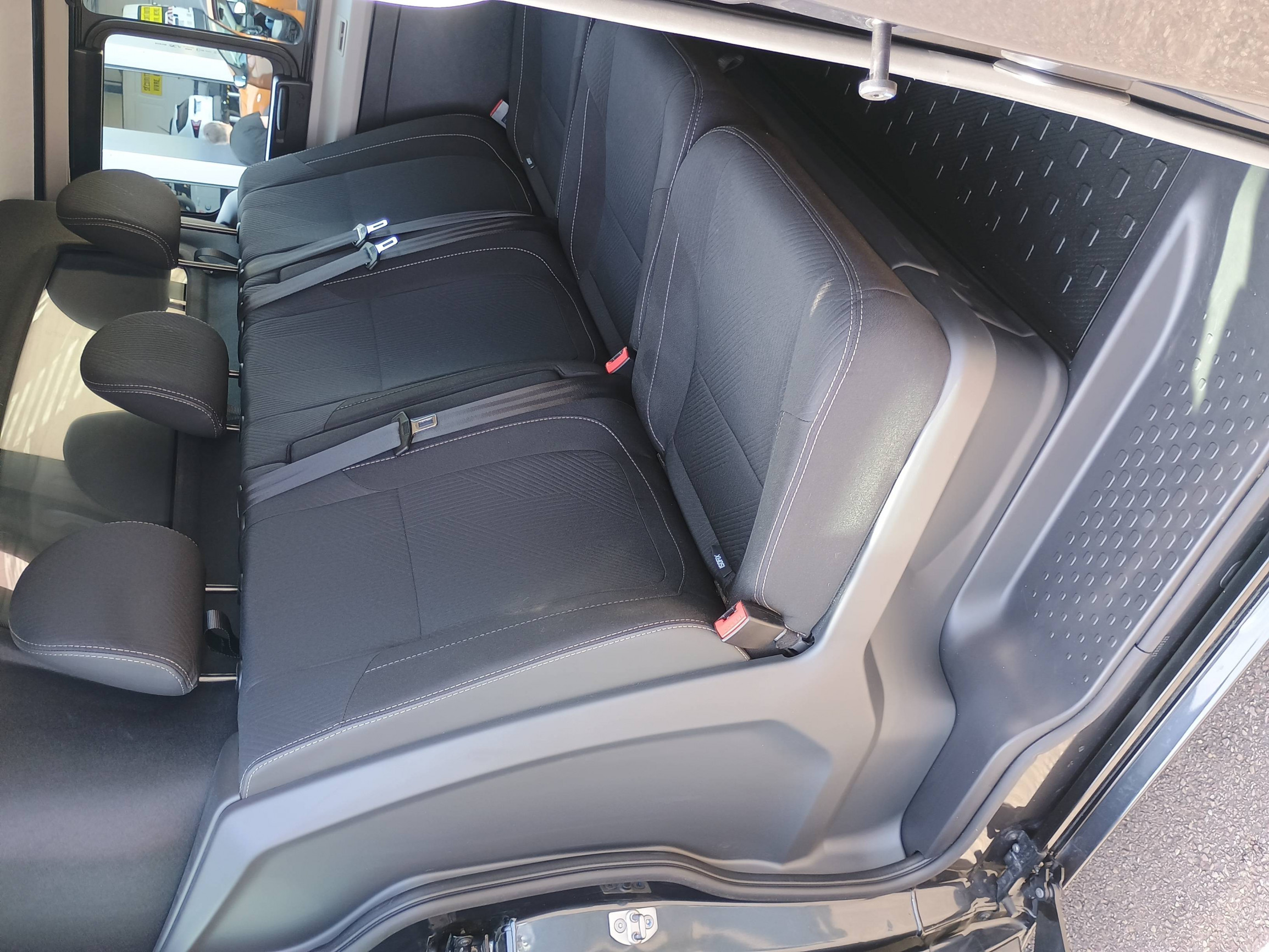 Vente en ligne Renault Trafic Cabine Approfondie TRAFIC CA L2H1 3T BLUE DCI 170 AUTO au prix de 37 991 €