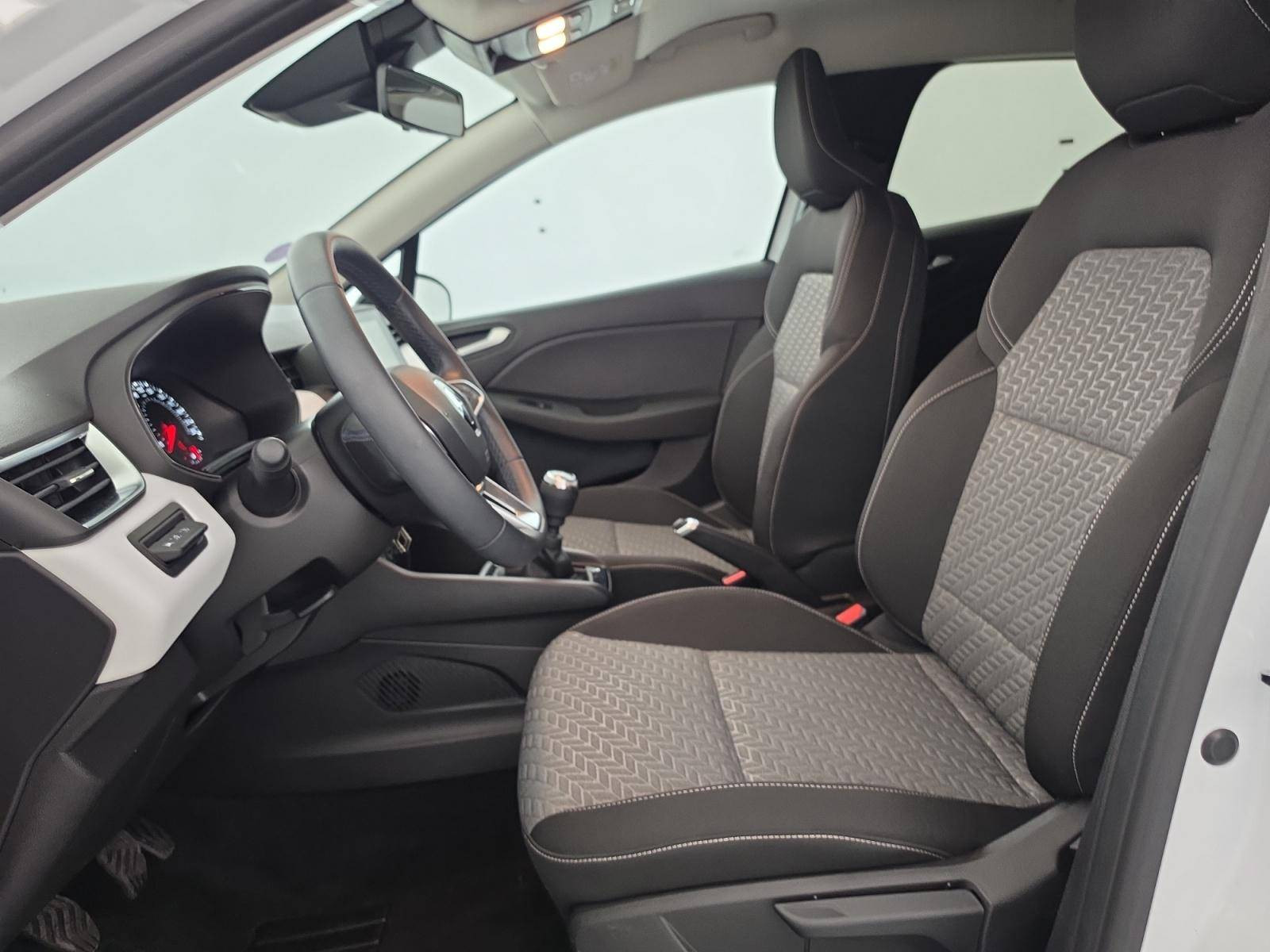 Vente en ligne Renault Clio 5 Clio TCe 90 au prix de 13 850 €