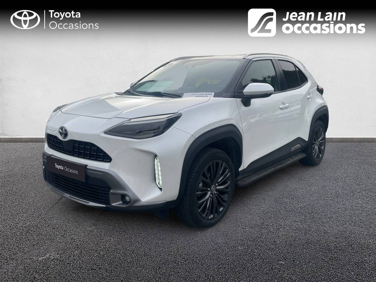 Vente en ligne TOYOTA YARIS CROSS HYBRIDE Yaris Cross Hybride 116h 2WD Trail (marchepieds standardisés) de 2022 au prix de 22 690 €