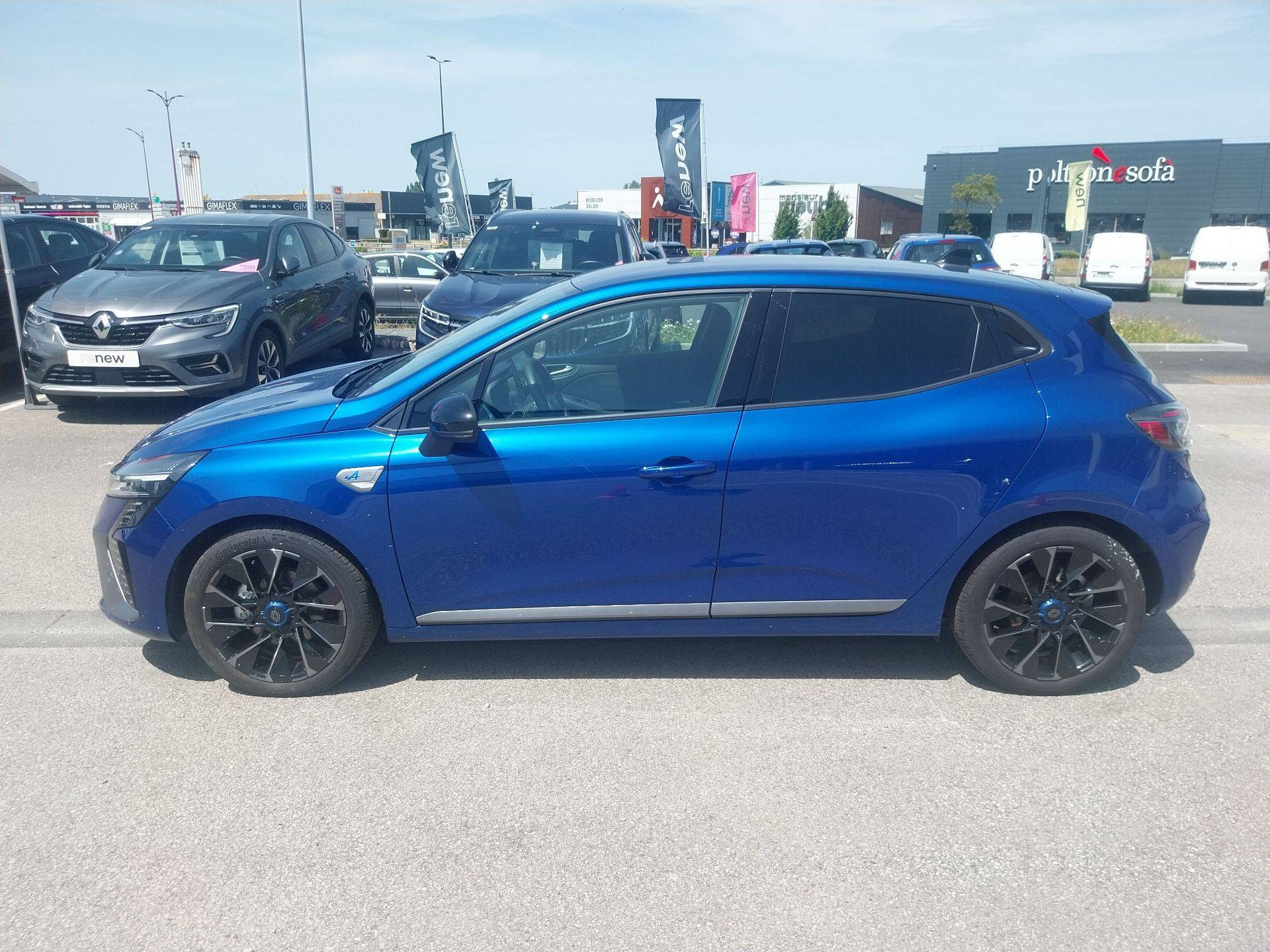 Vente en ligne Renault Clio 5 Clio E-Tech full hybrid 145 ch GSR2 au prix de 22 490 €