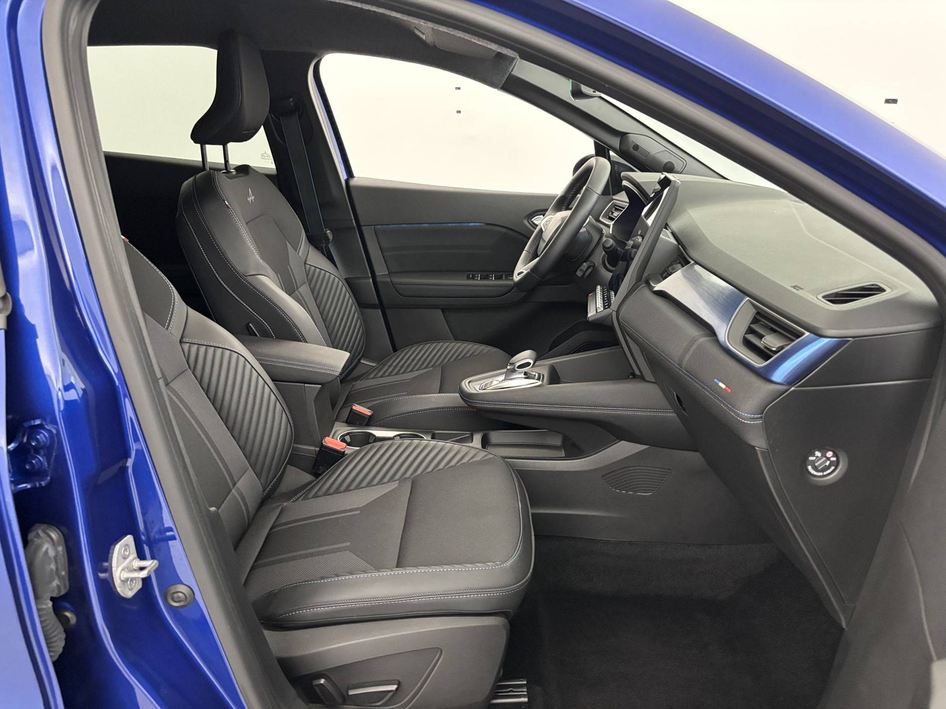 Vente en ligne Renault Symbioz  E-Tech full hybrid 145 au prix de 29 790 €