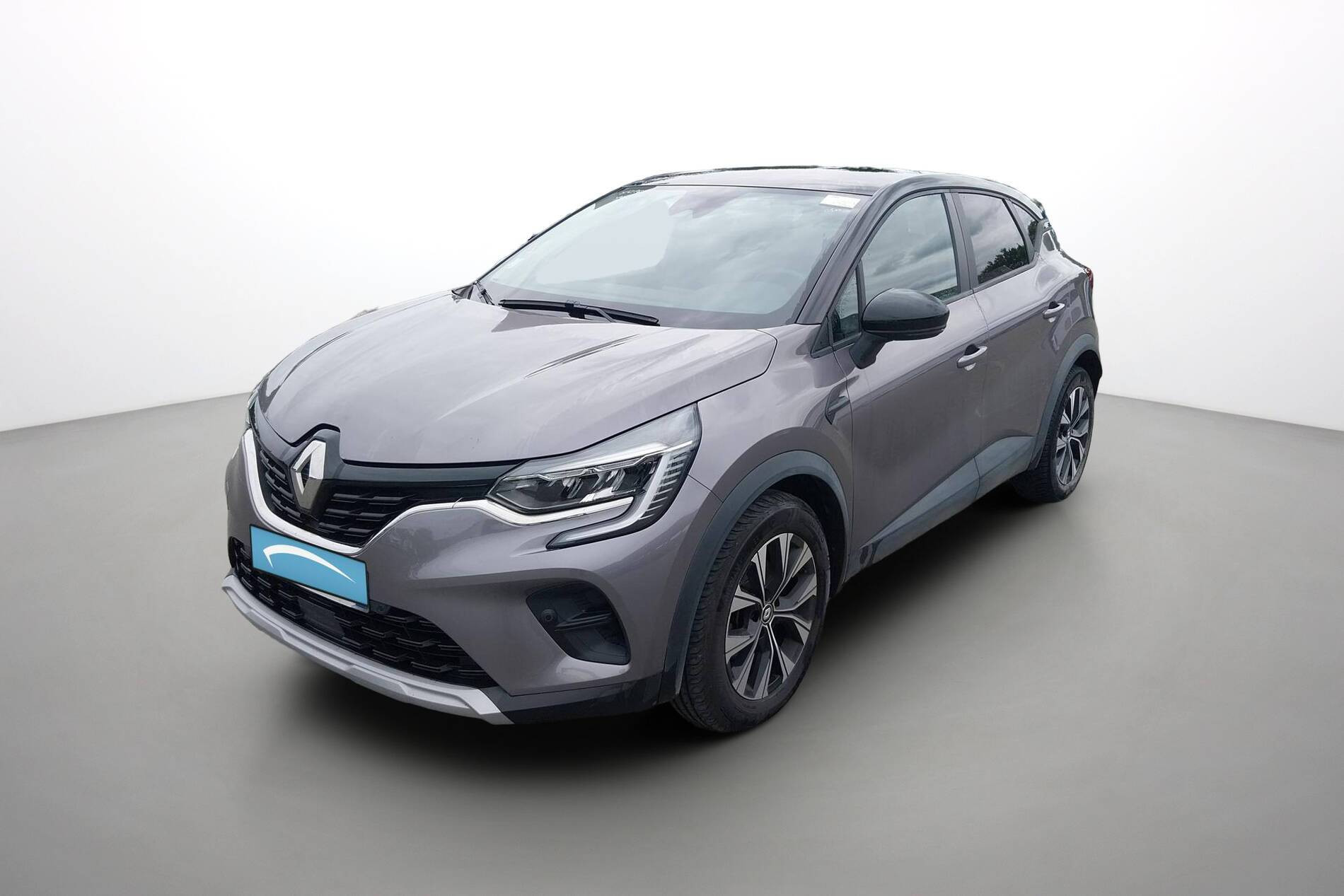Renault Captur  E-Tech full hybrid 145 occasion de 2023 en vente à Caen